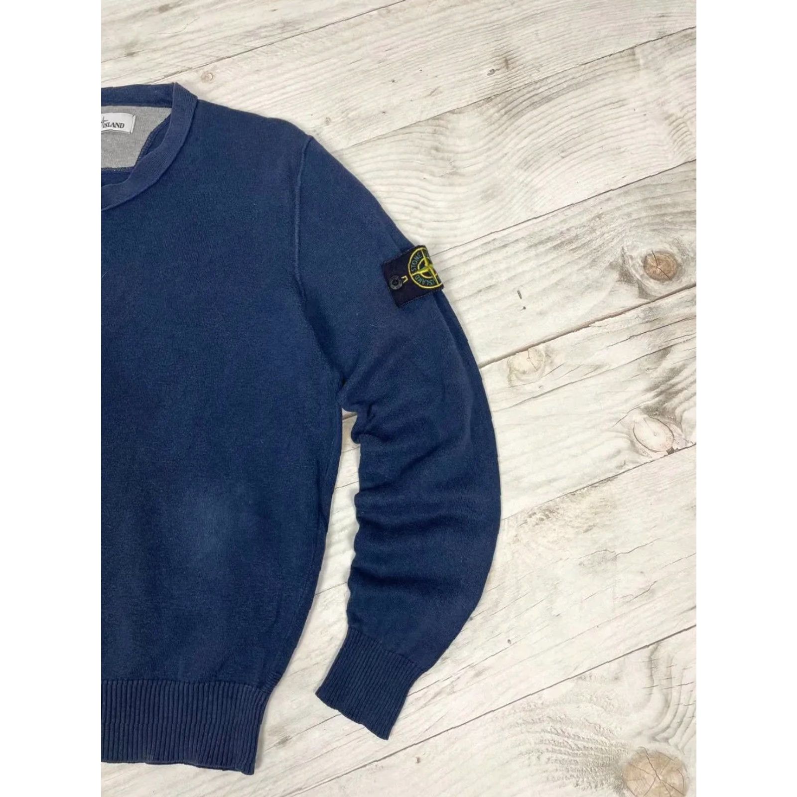 Stone Island Stone Island Sweater Jumper V-Neck Mens Size S Blue Wool Knit Pullover Casual Knits Logo 90s Style (if applicable) Size US S / EU 44-46 / 1 - 5 Thumbnail