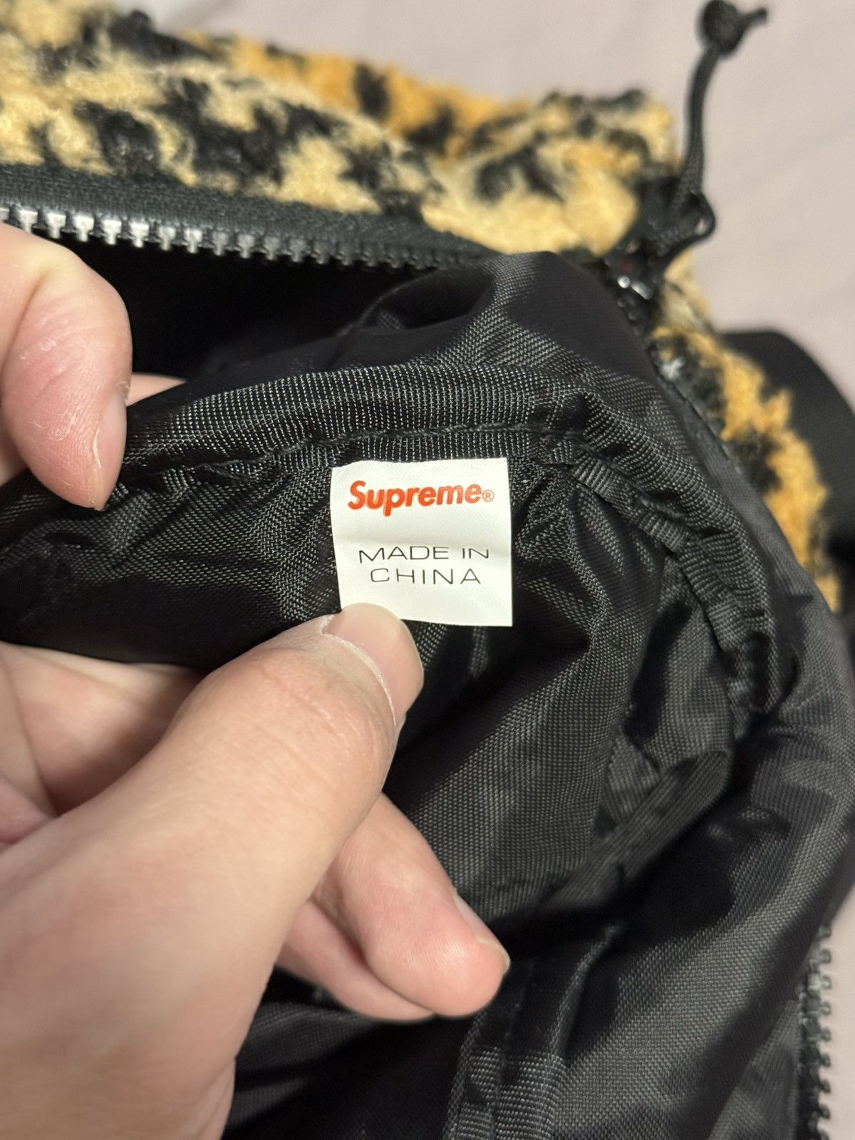 Supreme Supreme leopard fleece backpack bag Size ONE SIZE - 7 Thumbnail