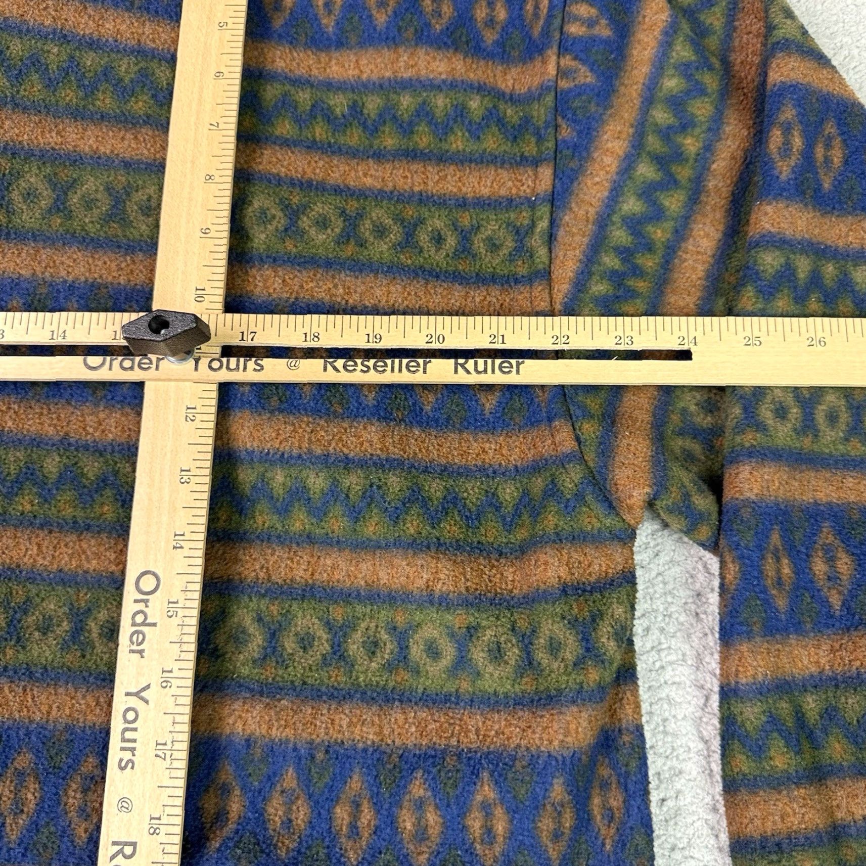 Anchor Blue VINTAGE Anchor Blue Shirt Mens L Green Geometric Fleece 90s Hipster Grunge Aztec Button Long Sleeve Size US L / EU 52-54 / 3 - 6 Thumbnail