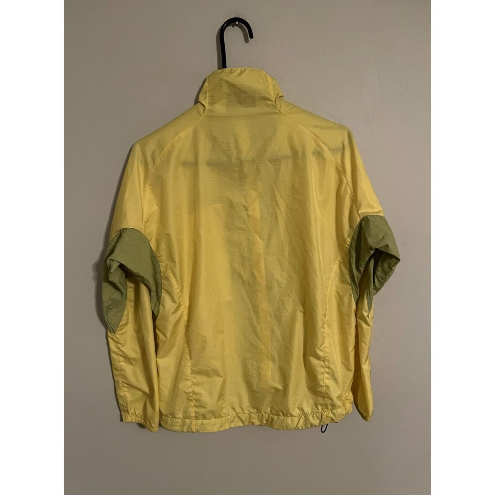 Patagonia Patagonia Yellow Windbreaker Jacket Women's XS Lightweight Velocity O2 Size XS / US 0-2 / IT 36-38 - 4 Thumbnail