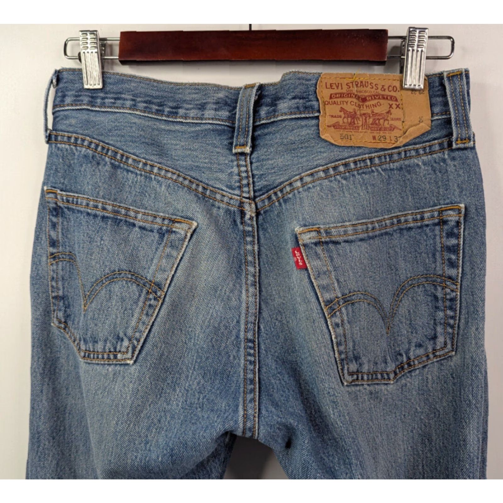 Levi's VINTAGE Levis Jeans 501 Straight Levi's 501 Series Mens 29X32 Button Fly Medium Wash Denim 100% Cotton Blue Regular Inseam 32 Size US 29 - 6 Thumbnail