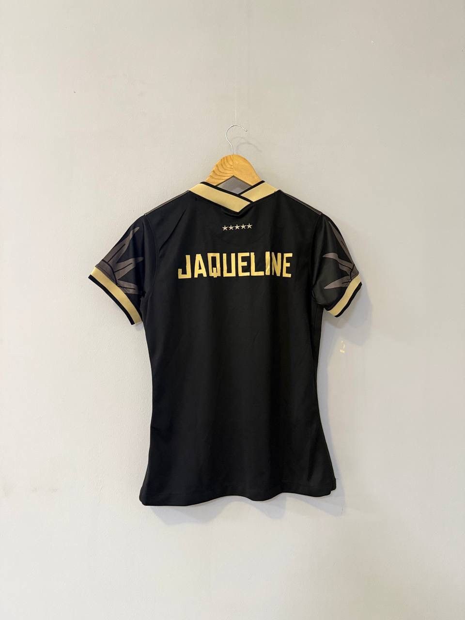 Nike Nike Brazil Soccer Jersey Womenswear Streetwear Rare M Size M / US 6-8 / IT 42-44 - 13 Thumbnail