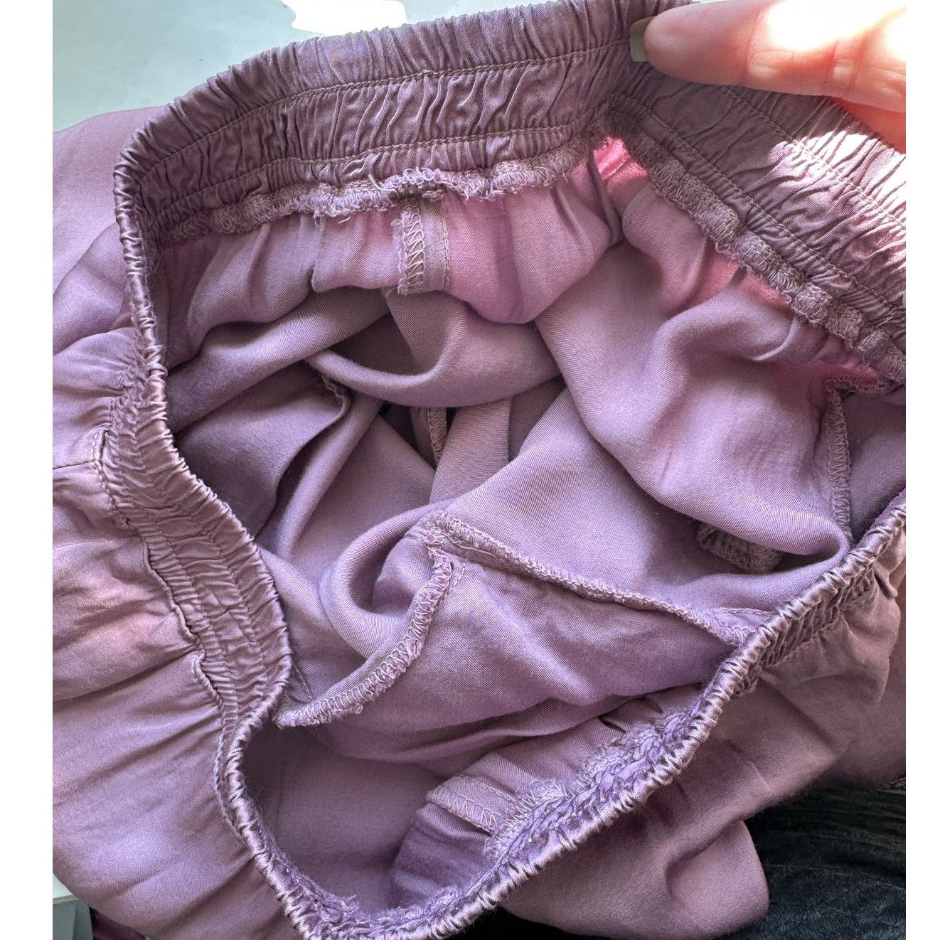 Other Light Purple Shimmer Pocketed Elastic Jogger Pants Small Size 27" / US 4 / IT 40 - 7 Thumbnail