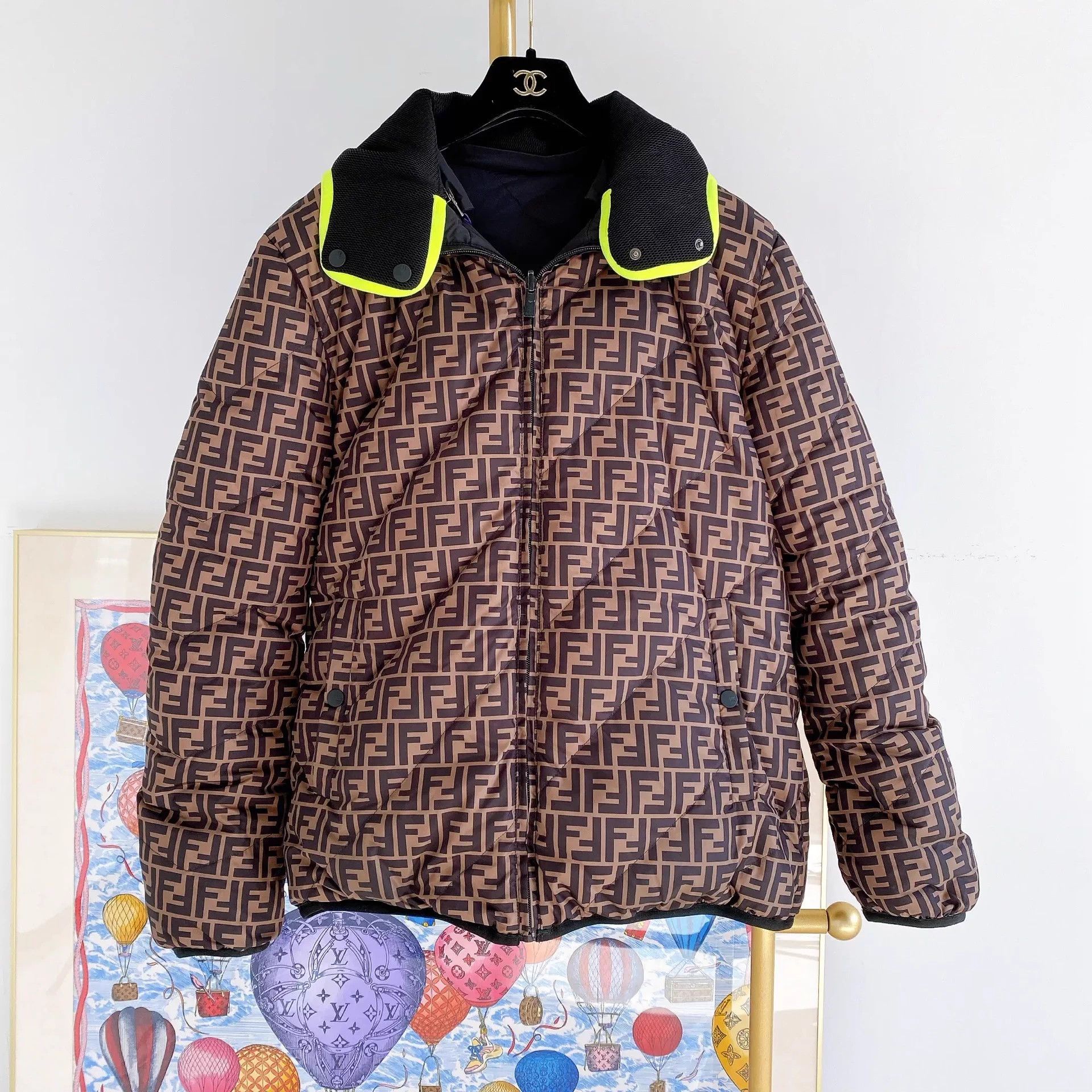 Fendi Fendi all over logo reversible down jacket 48 Size XL / US 12-14 / IT 48-50 - 1 Thumbnail