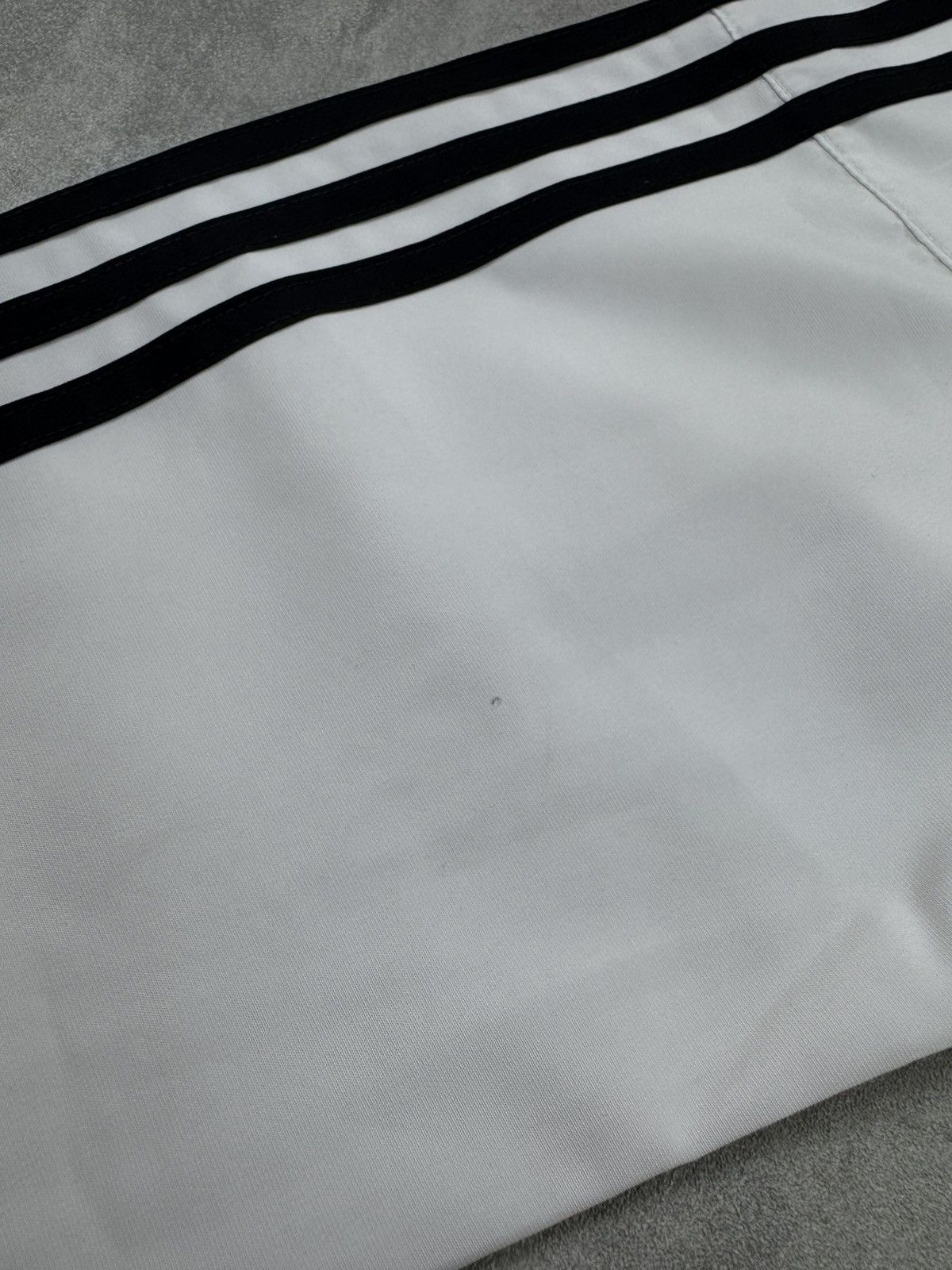 Adidas JUVENTUS 2015/2016 TRAINING FOOTBALL JACKET JERSEY ADIDAS Size US L / EU 52-54 / 3 - 12 Thumbnail
