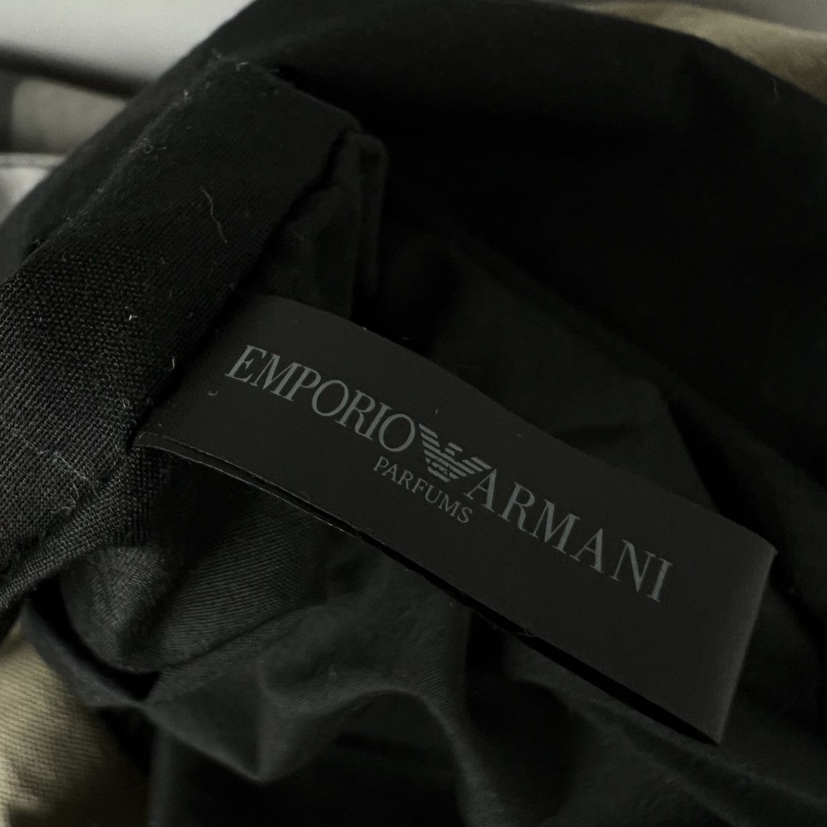 Designer × Emporio Armani Emporio Armani Shoulder Bag Khaki Canvas Parfumés Line Size ONE SIZE - 6 Thumbnail