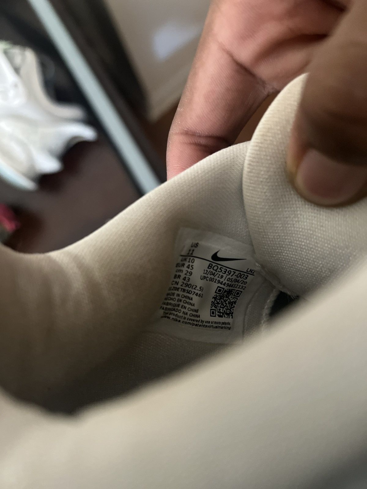 Nike 2019 Adapt BB 'Nike Mag' Size US 11 / EU 44 - 17 Thumbnail