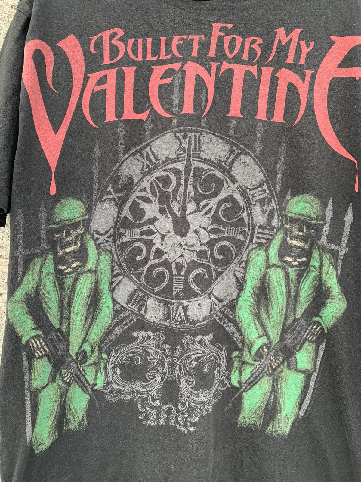 Band Tees × Vintage Vintage Bullet for my Valentine Black t shirt Y2K Size US L / EU 52-54 / 3 - 3 Thumbnail
