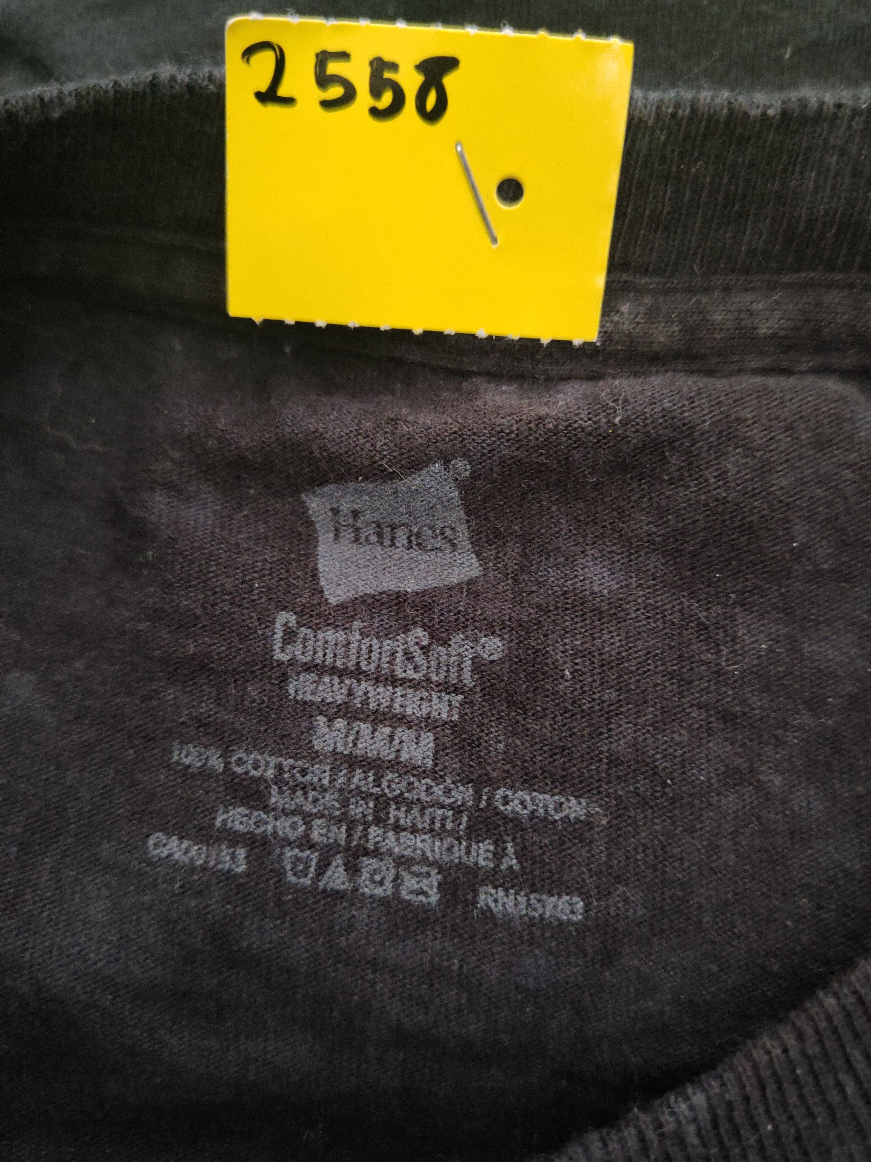 Japanese Brand DL Hanes Black Short Sleeve T-shirt #2558 Size US M / EU 48-50 / 2 - 11 Thumbnail