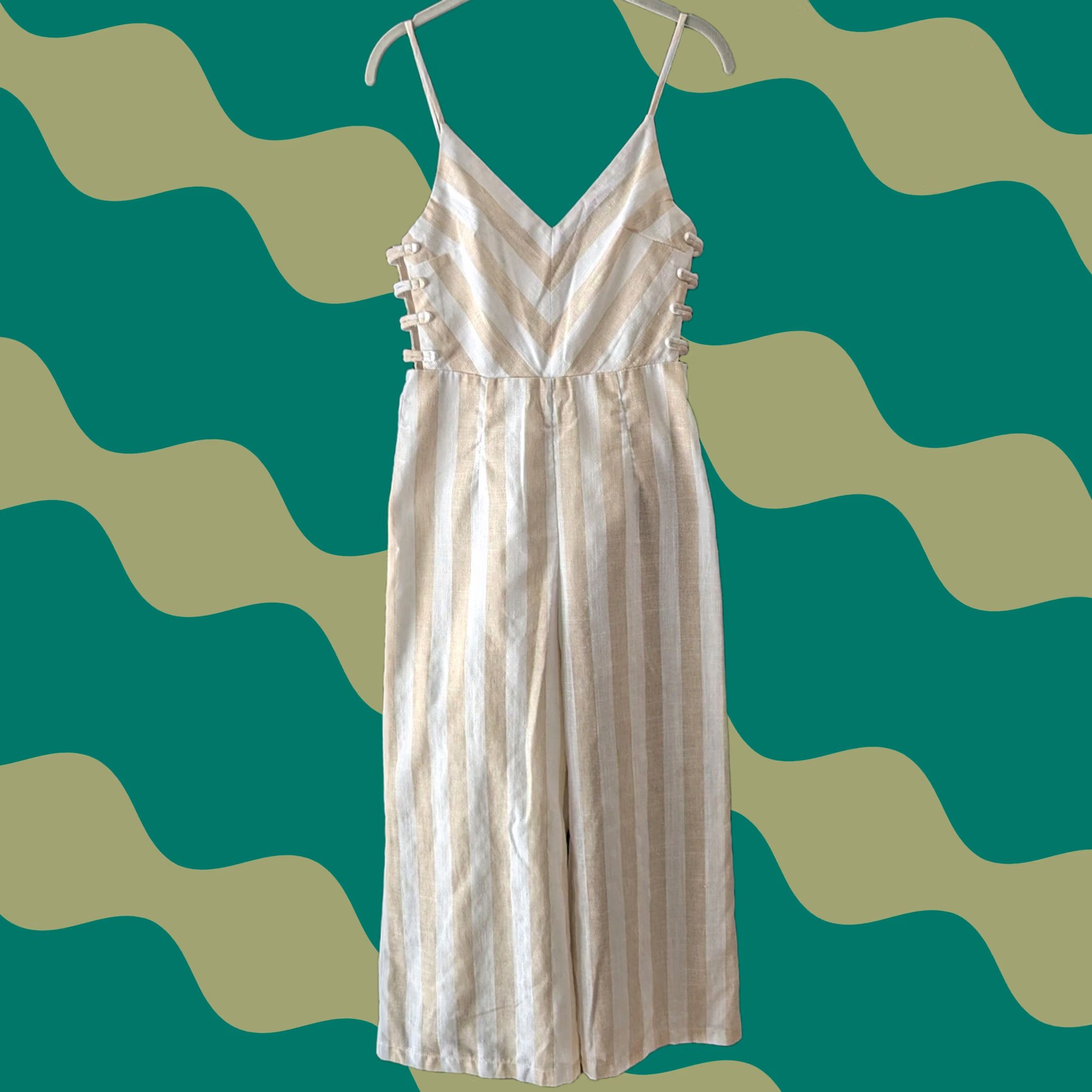 Forever 21 FOREVER 21 Linen Blend Jumpsuit Striped Wide-Leg Sleeveless V-Neck Side Cut Outs Back Zipper Beige S Women Beachy Casual Vacation Size 28" / US 6 / IT 42 - 1 Thumbnail