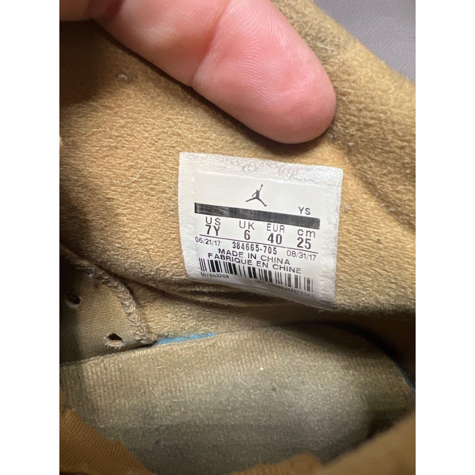 Jordan Brand × Nike Nike Air Jordan 6 Retro High GS Golden Harvest Wheat Size 7Y Size US 7 / EU 40 - 6 Thumbnail