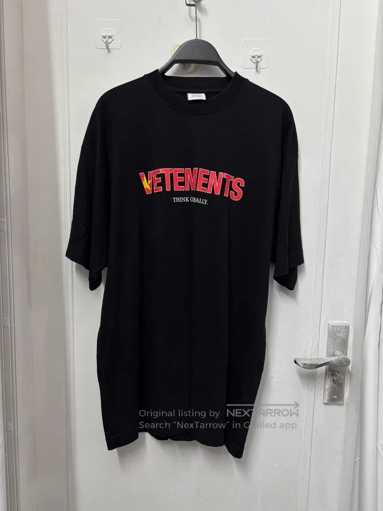 Vetements VETEMENTS short sleeves Size US S / EU 44-46 / 1 - 1 Thumbnail
