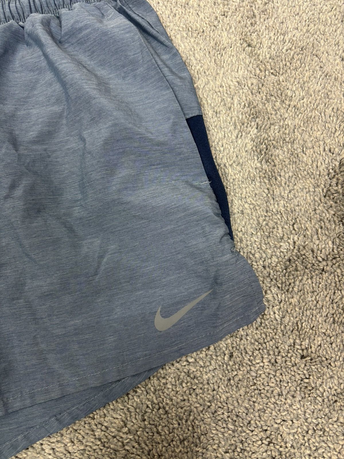 Nike Nike Challenger Running Shorts Mens Small Blue Swoosh Logo Size US 30 / EU 46 - 2 Thumbnail