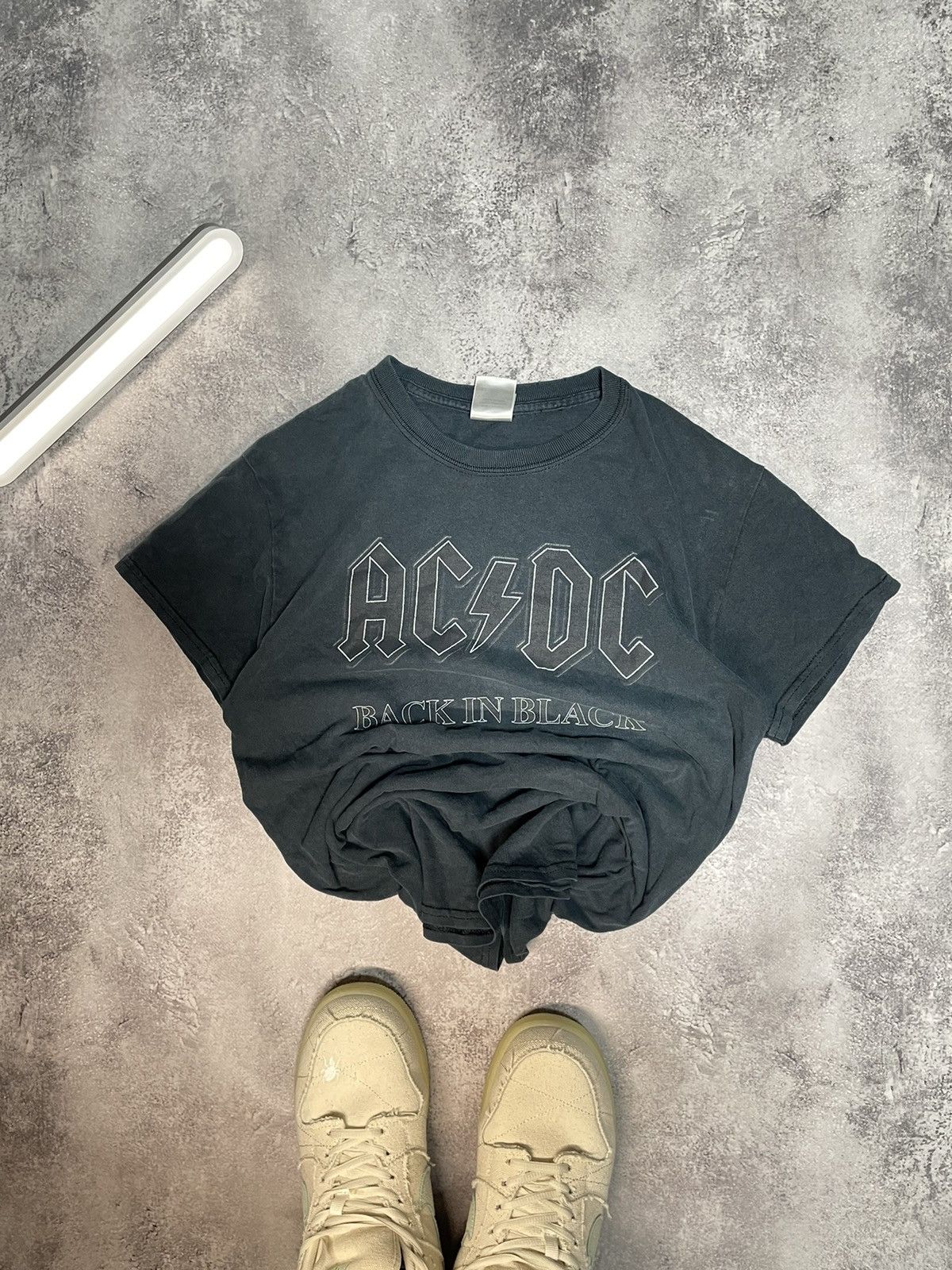 AC/DC × Vintage AC/DC 2004 Alstyle Apparel washed grey t-shirt Size US L / EU 52-54 / 3 - 1 Thumbnail