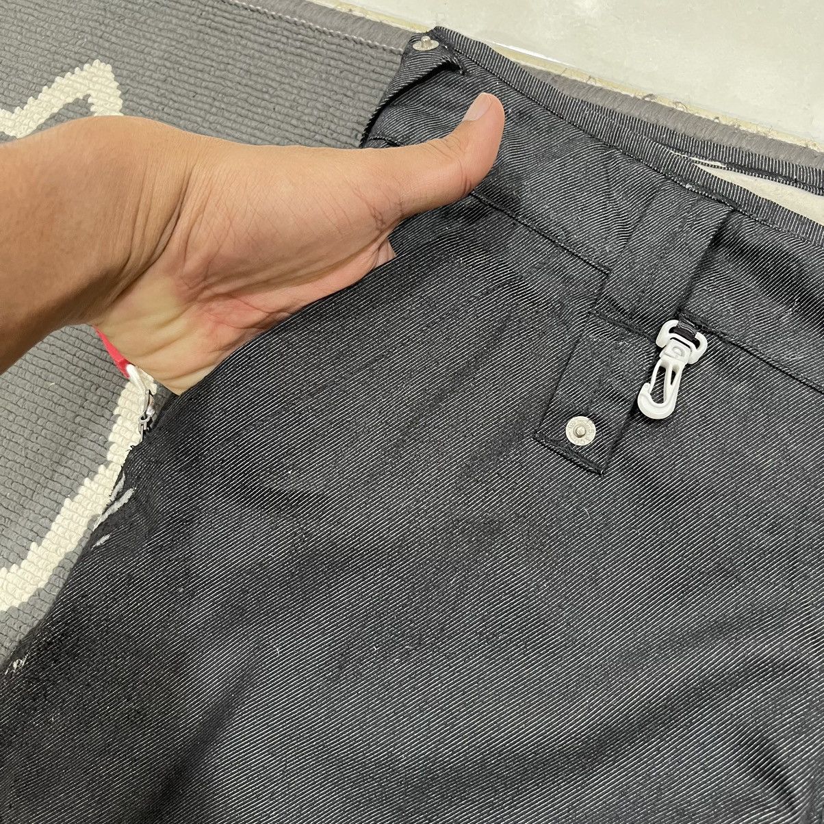Levi's × Levi's Vintage Clothing × Vintage Rare Limited Edition Levis x 686 Denim Ski Pants Size 36" / US 14 / IT 50 - 14 Thumbnail
