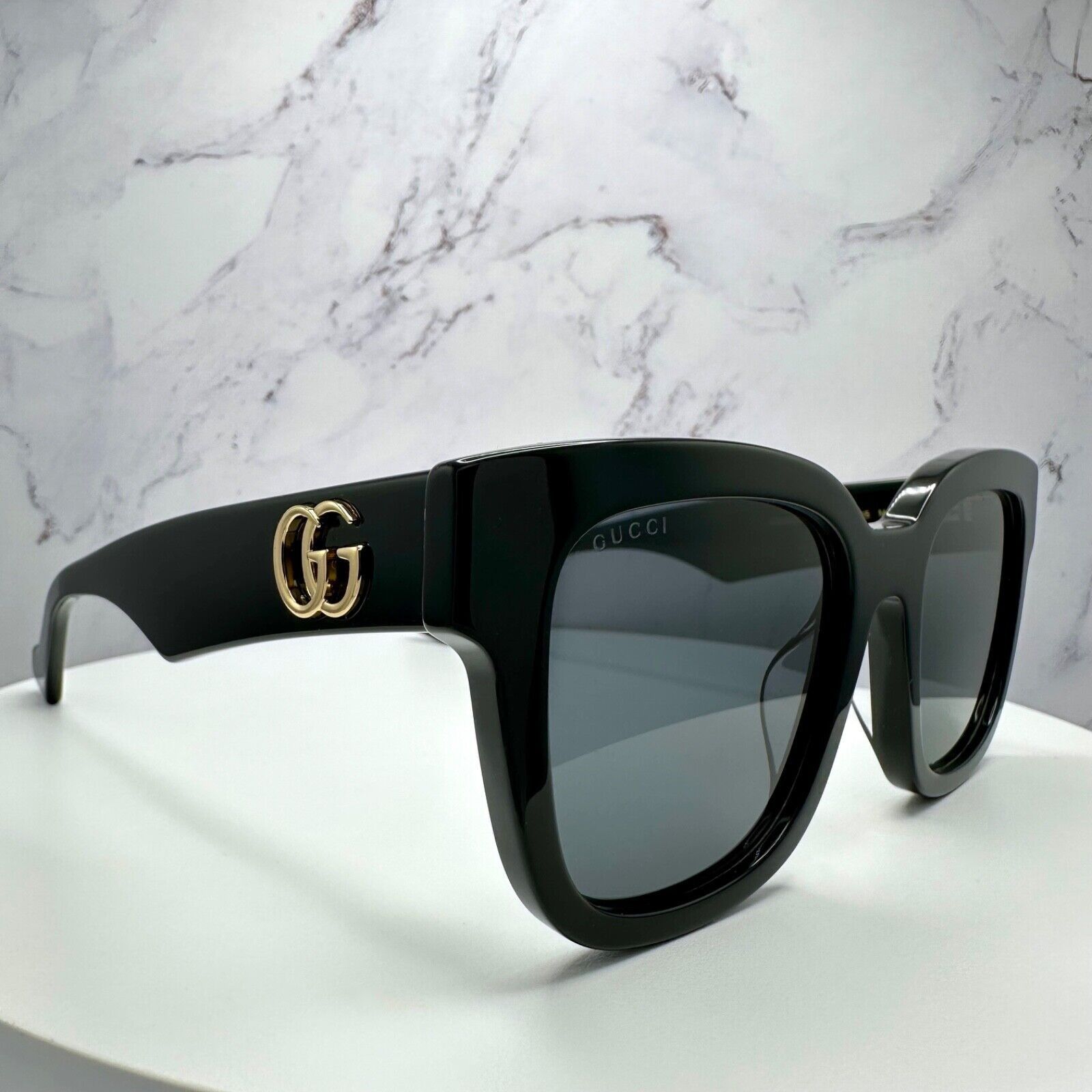 Gucci New Gucci Sunglasses Black Gold GG Logo 52-21-145 Authentic Size ONE SIZE - 13 Thumbnail