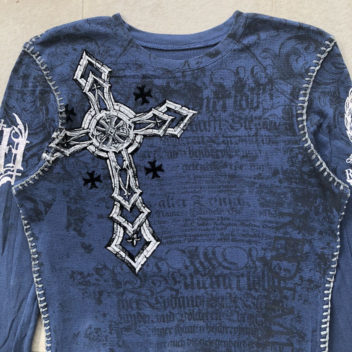 Affliction × Raw State Vtg Raw state redemption cross logo l/s shirt Size US M / EU 48-50 / 2 - 2 Thumbnail