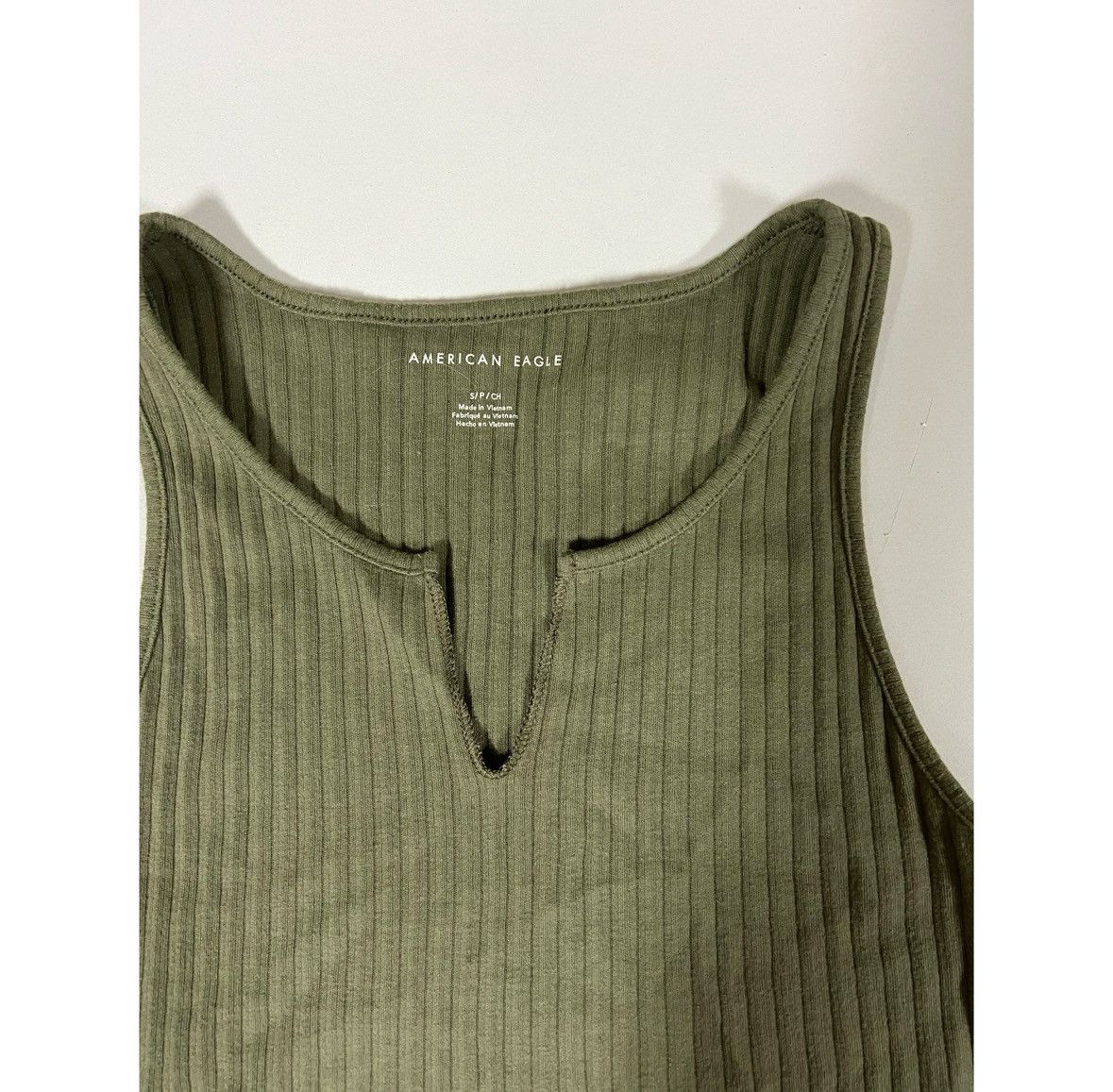 American Eagle Outfitters American Eagle Olive Green V-Neck Tank Top T-Shirt Size S ✨ Size S / US 4 / IT 40 - 3 Thumbnail