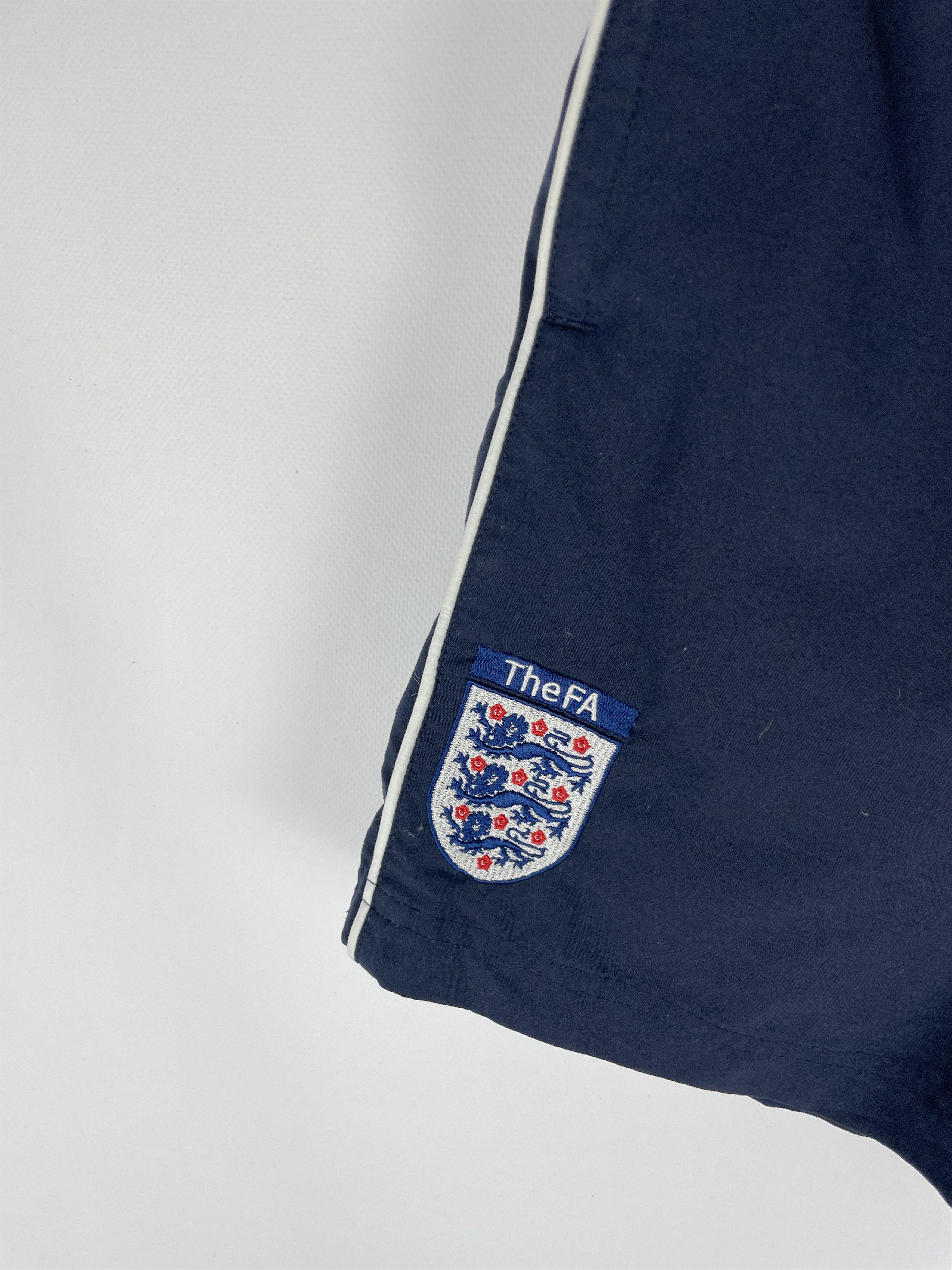Umbro Vintage England Umbro Shorts Y2k Size US 32 / EU 48 - 4 Thumbnail