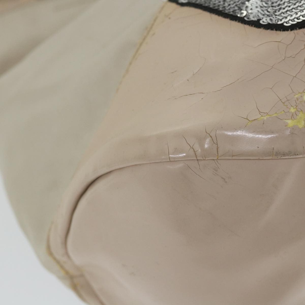Salvatore Ferragamo Salvatore Ferragamo Shoulder Bag Nylon Patent Leather Beige Size ONE SIZE - 15 Thumbnail