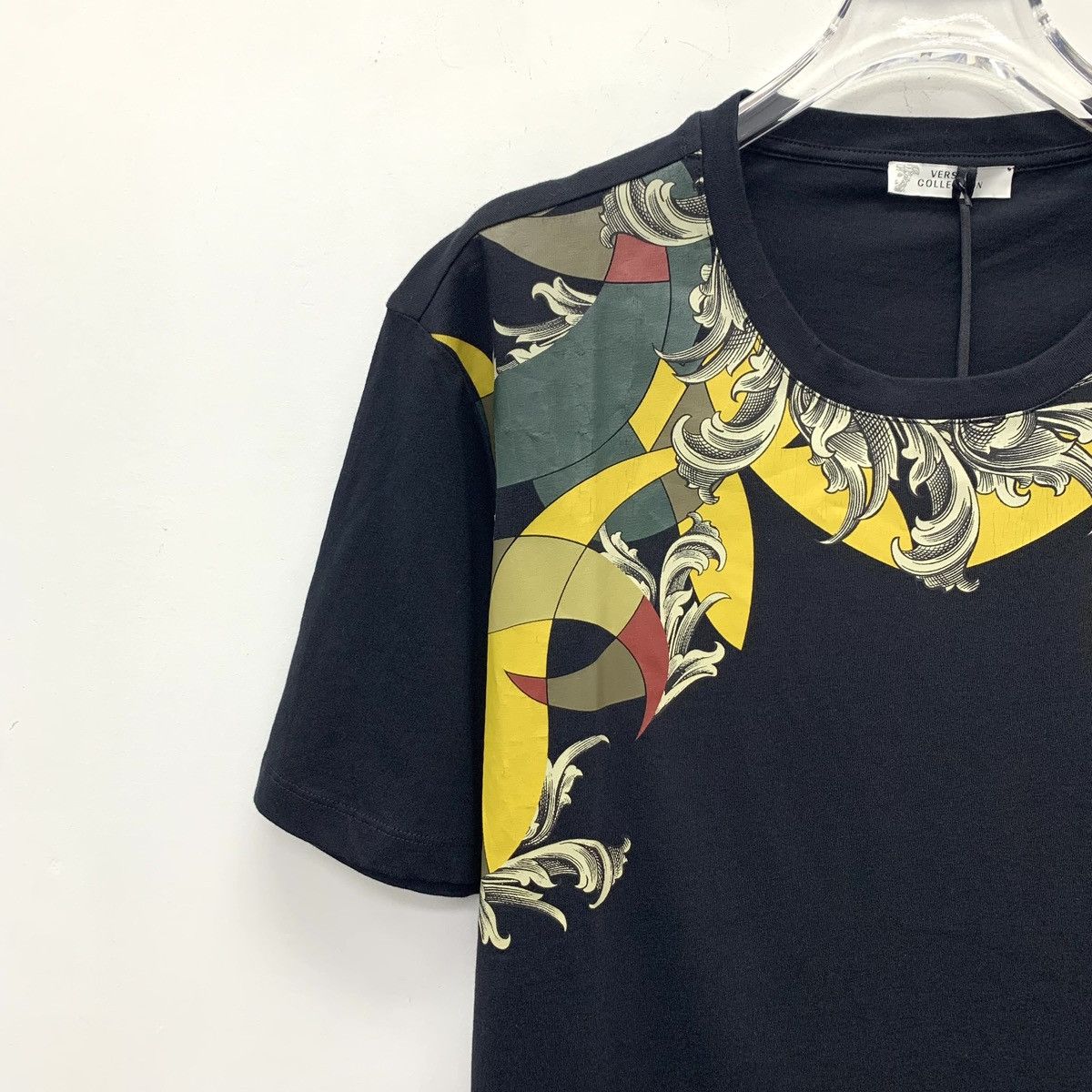 Versace Versace Pattern Print Cotton Short Sleeve T-Shirt K26WX Size US M / EU 48-50 / 2 - 3 Thumbnail