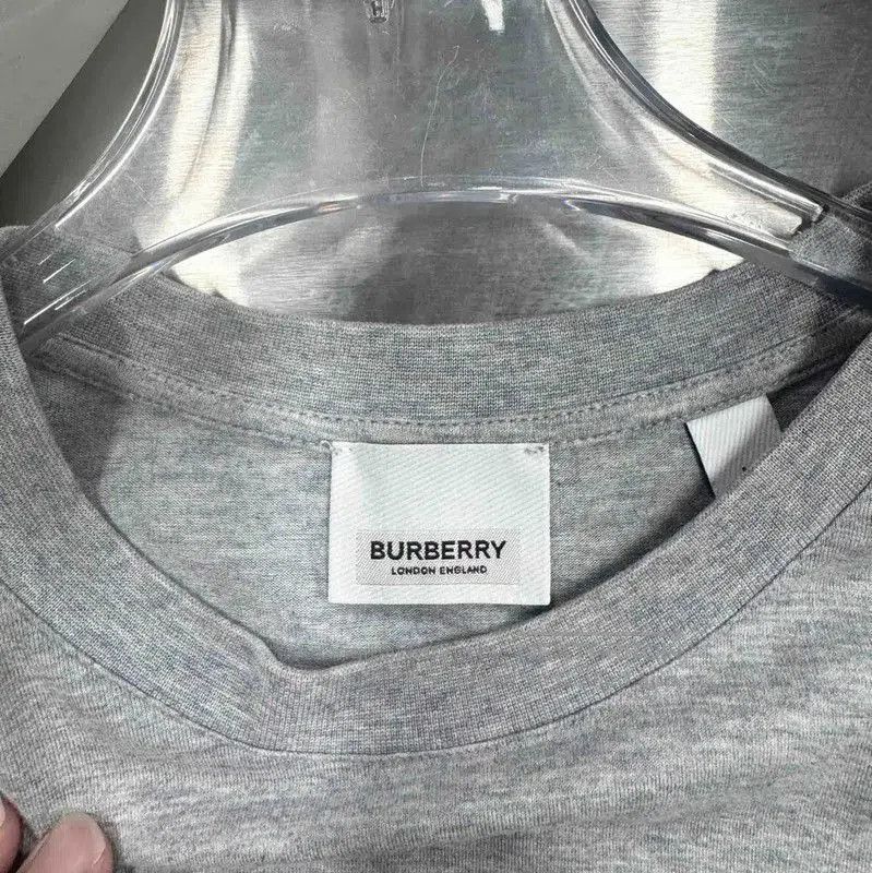 Burberry Burberry Gray T. Size US M / EU 48-50 / 2 - 3 Thumbnail