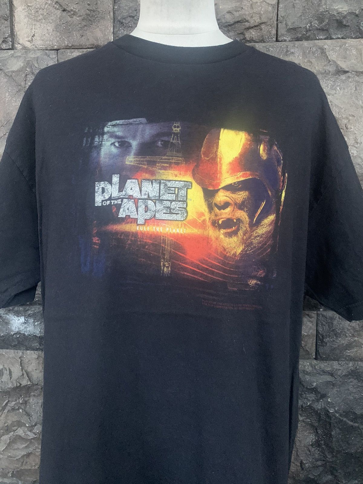 Vintage Vintage 2001 Planet Of The Apes Movie Promo T shirt Size US XL / EU 56 / 4 - 2 Thumbnail
