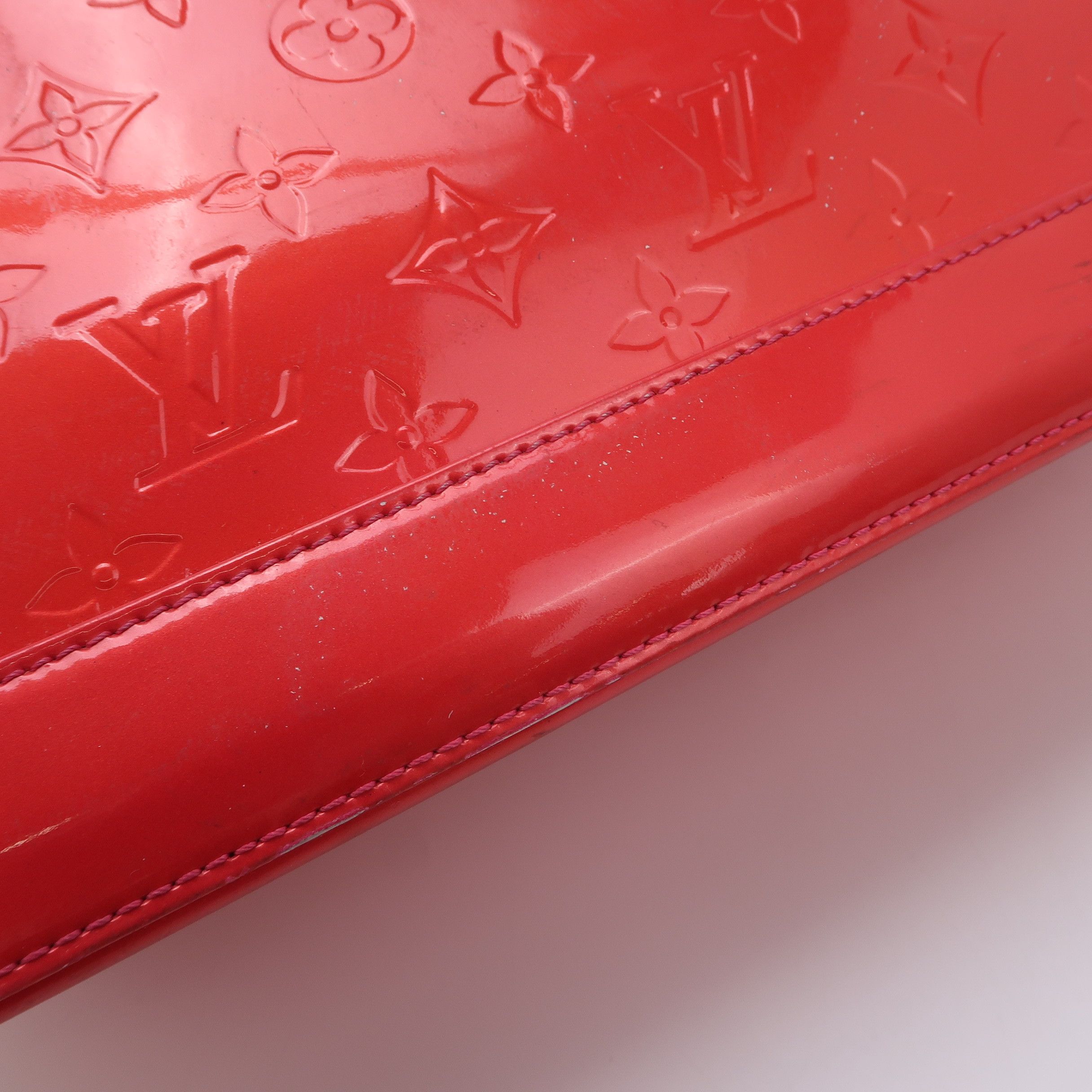 Louis Vuitton Louis Vuitton (LV) Alma Large Patent Leather Embossed Shell Size ONE SIZE - 9 Thumbnail