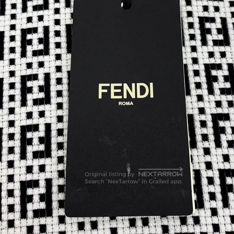 Fendi Fendi Color-Block Logo Letter Full-Print Round Neck Short Size XXS / US 00 / IT 34 - 7 Thumbnail