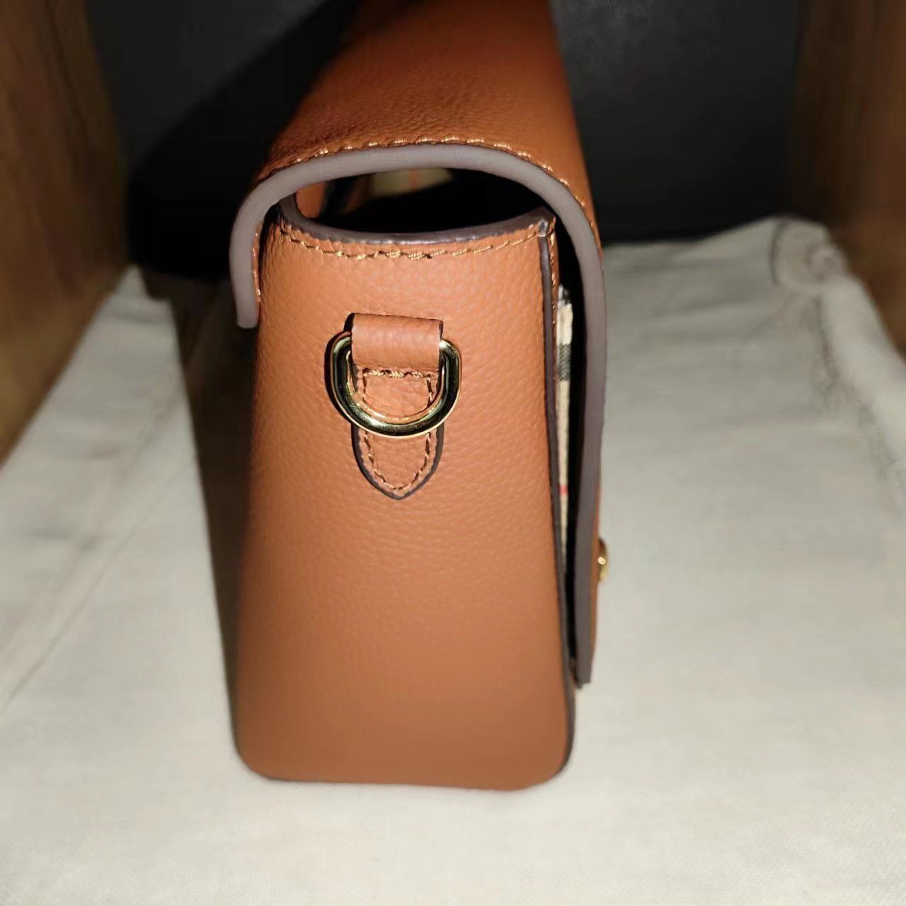 Burberry Burberry Note Bag in Brown Size ONE SIZE - 5 Thumbnail
