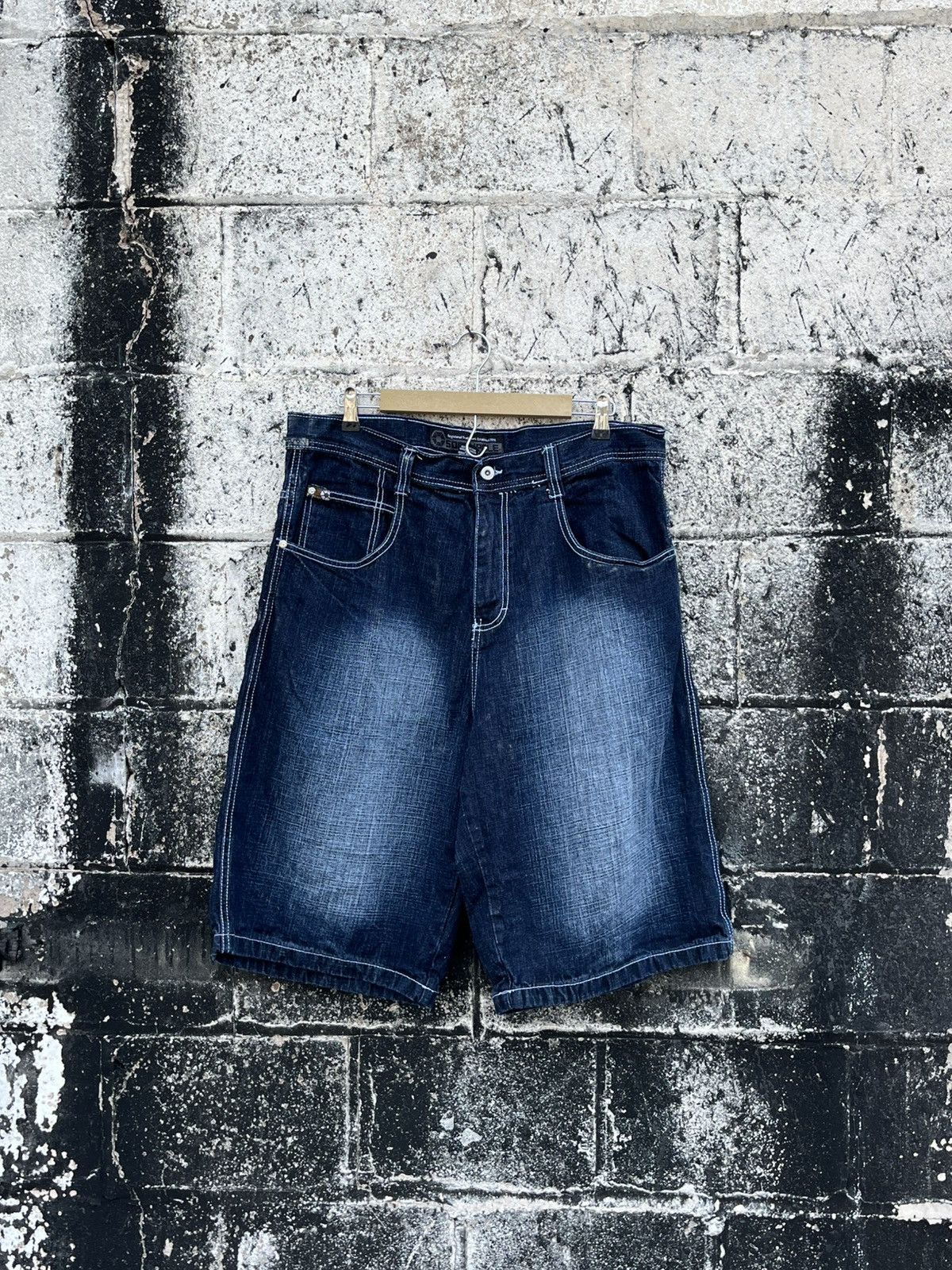 Other Southpole baggy fit faded denim jorts skater hype rare Size US 36 / EU 52 - 6 Thumbnail
