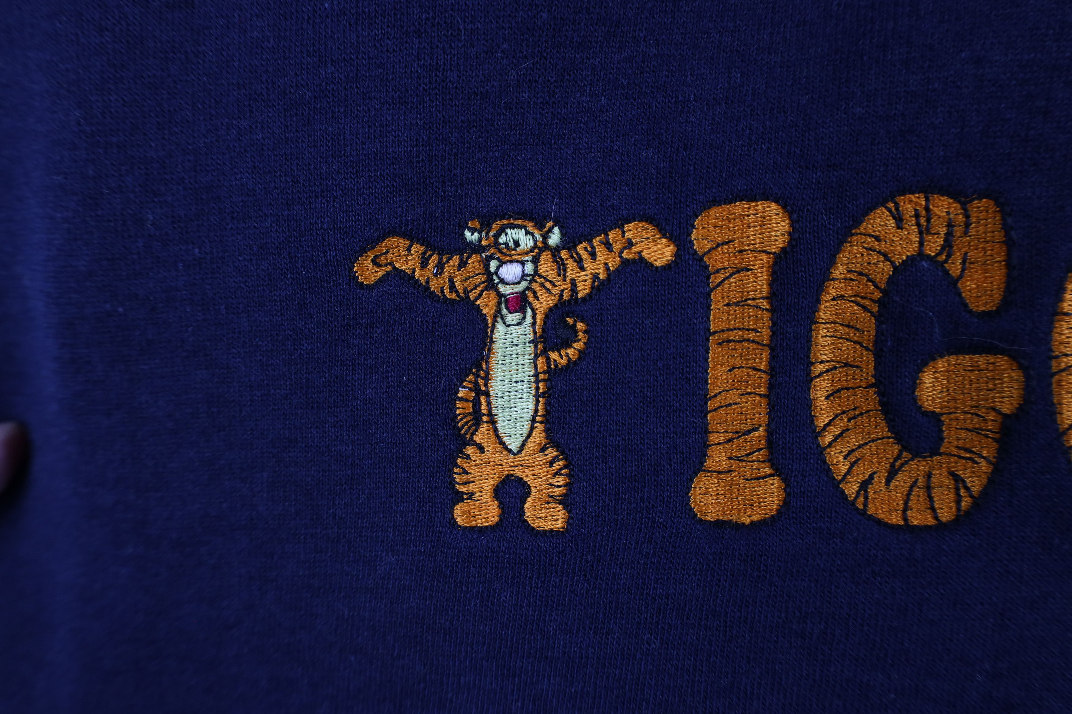 Disney × Vintage Vintage 90s Disney Winnie the Pooh Tigger Cropped Sweatshirt Size XL / US 12-14 / IT 48-50 - 5 Thumbnail