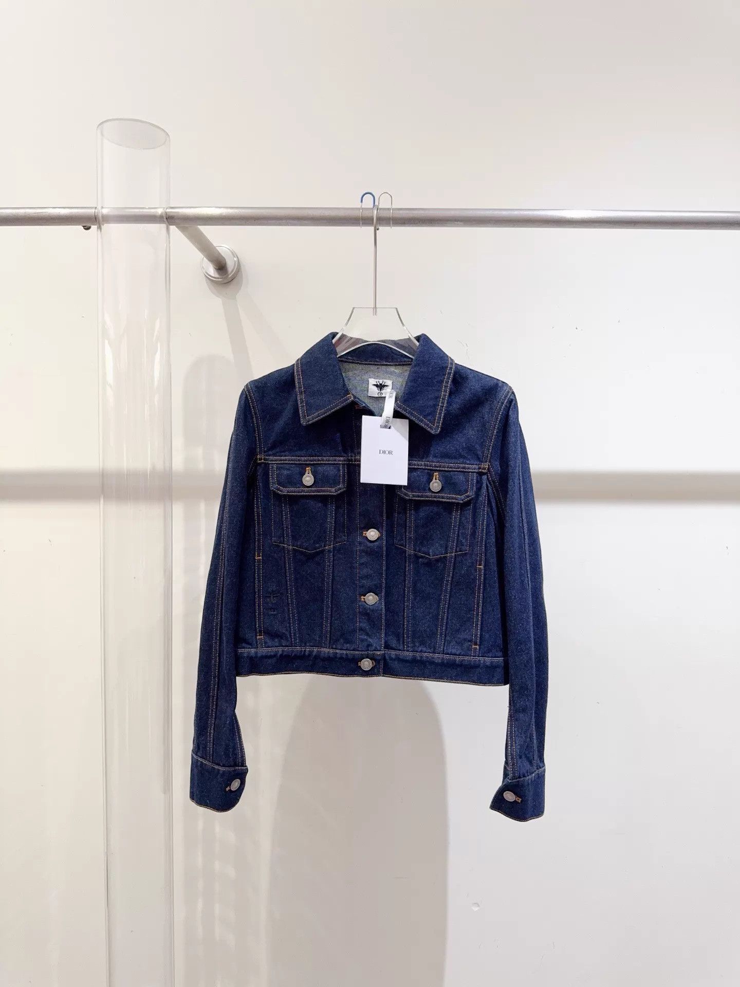 Dior Dior Bee Embroidery Denim Jacket F36 Size XS / US 0-2 / IT 36-38 - 1 Thumbnail