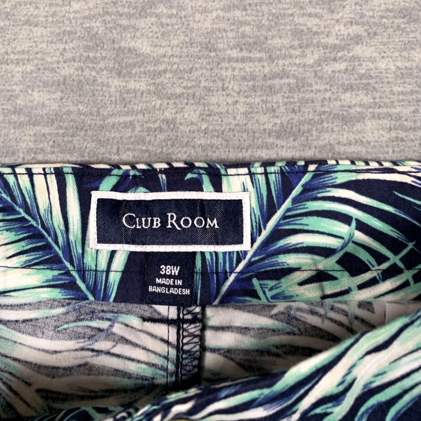 Club Room Club Room Shorts Mens 38 Blue Tropical Palm Leaf Chino 9 Inseam Stretch NWT Size US 38 / EU 54 - 4 Thumbnail