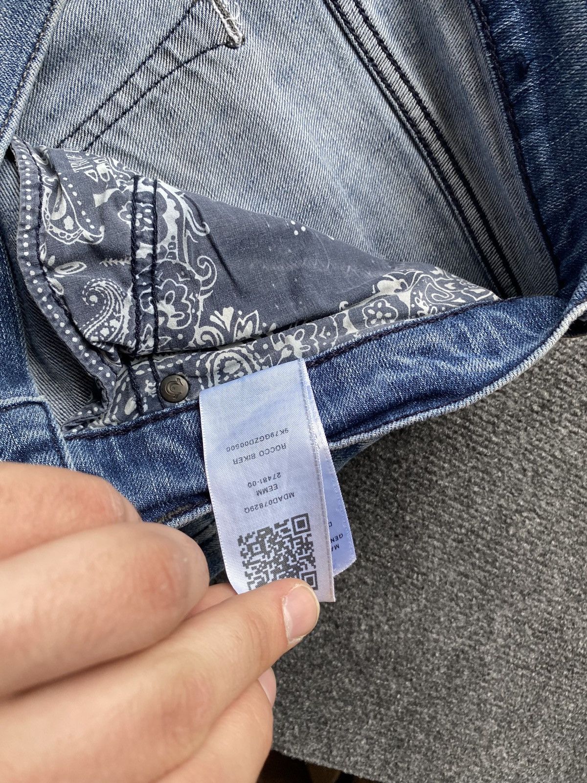 True Religion 🔥Opium Punk True Religion Rocco Relaxed Skinny distressed 30 Size US 30 / EU 46 - 17 Thumbnail