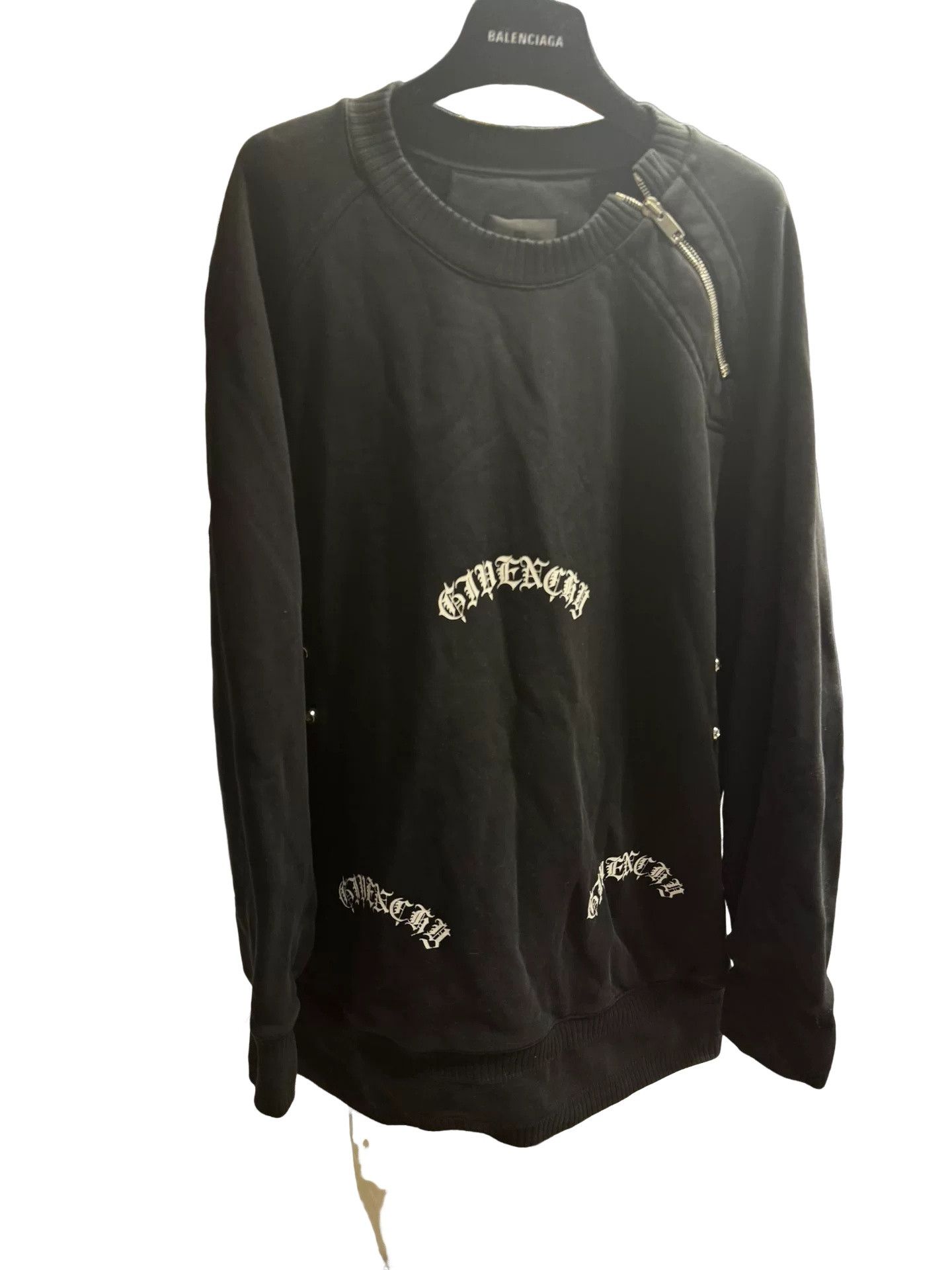 Givenchy Givenchy Logo Zip Sweatshirt Size S Size US S / EU 44-46 / 1 - 1 Thumbnail