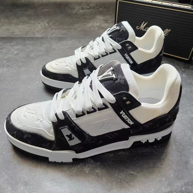 Louis Vuitton Louis Vuitton TRAINER 25 New Black and White Denim shoes Size US 7.5 / EU 40-41 - 1 Thumbnail