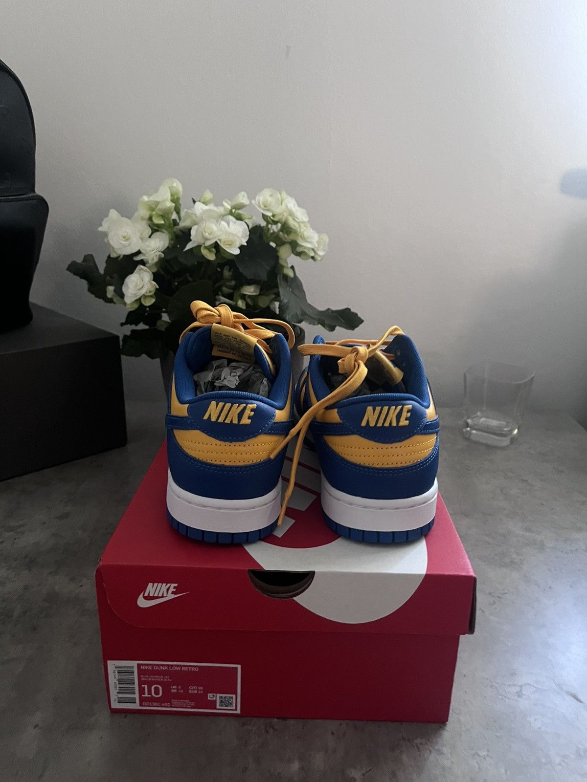 Nike Nike dunk ucla Size US 10 / EU 43 - 4 Thumbnail
