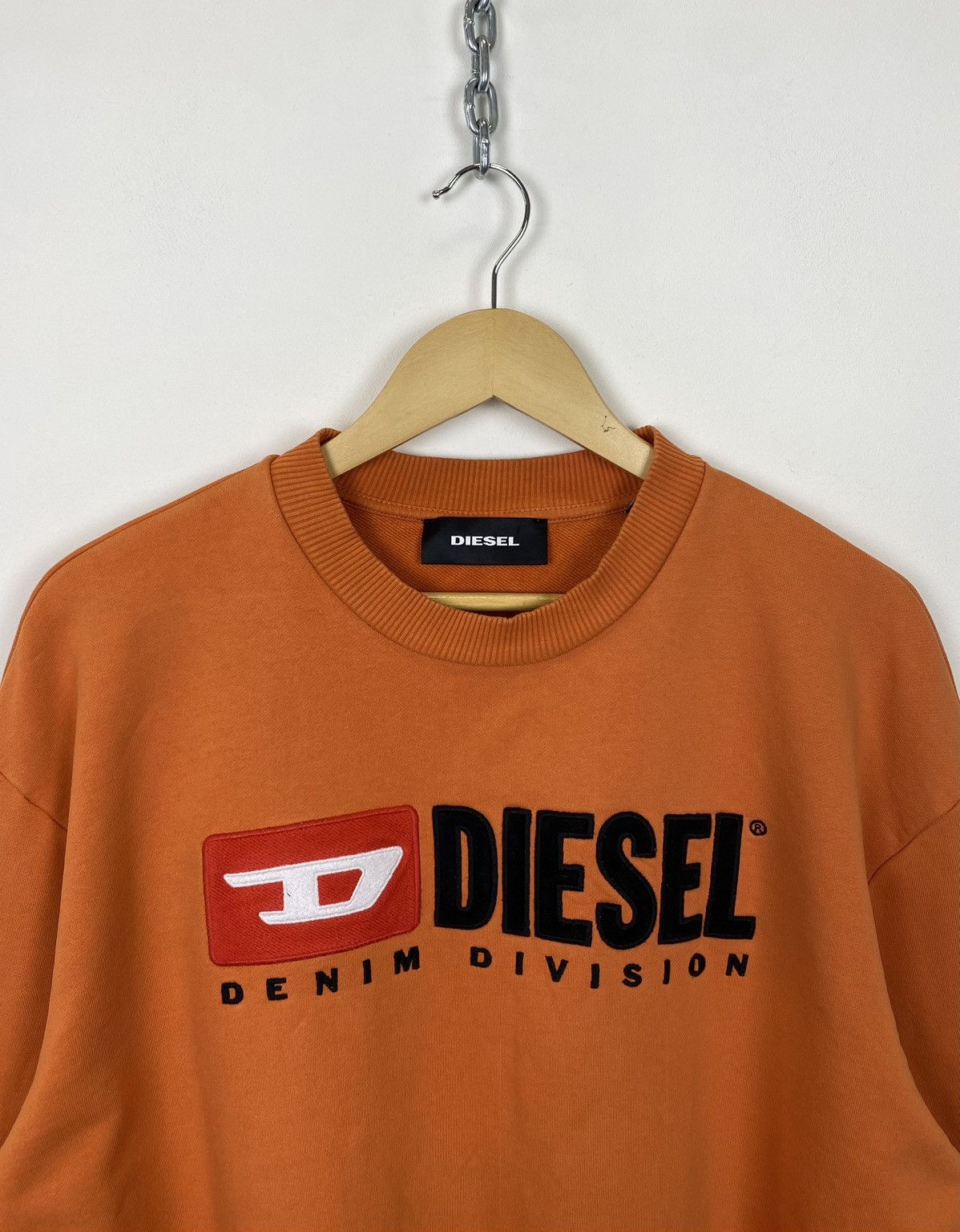Diesel Vintage Y2K Diesel Sweatshirt Crewneck Big Embroidered logo Size US L / EU 52-54 / 3 - 2 Thumbnail