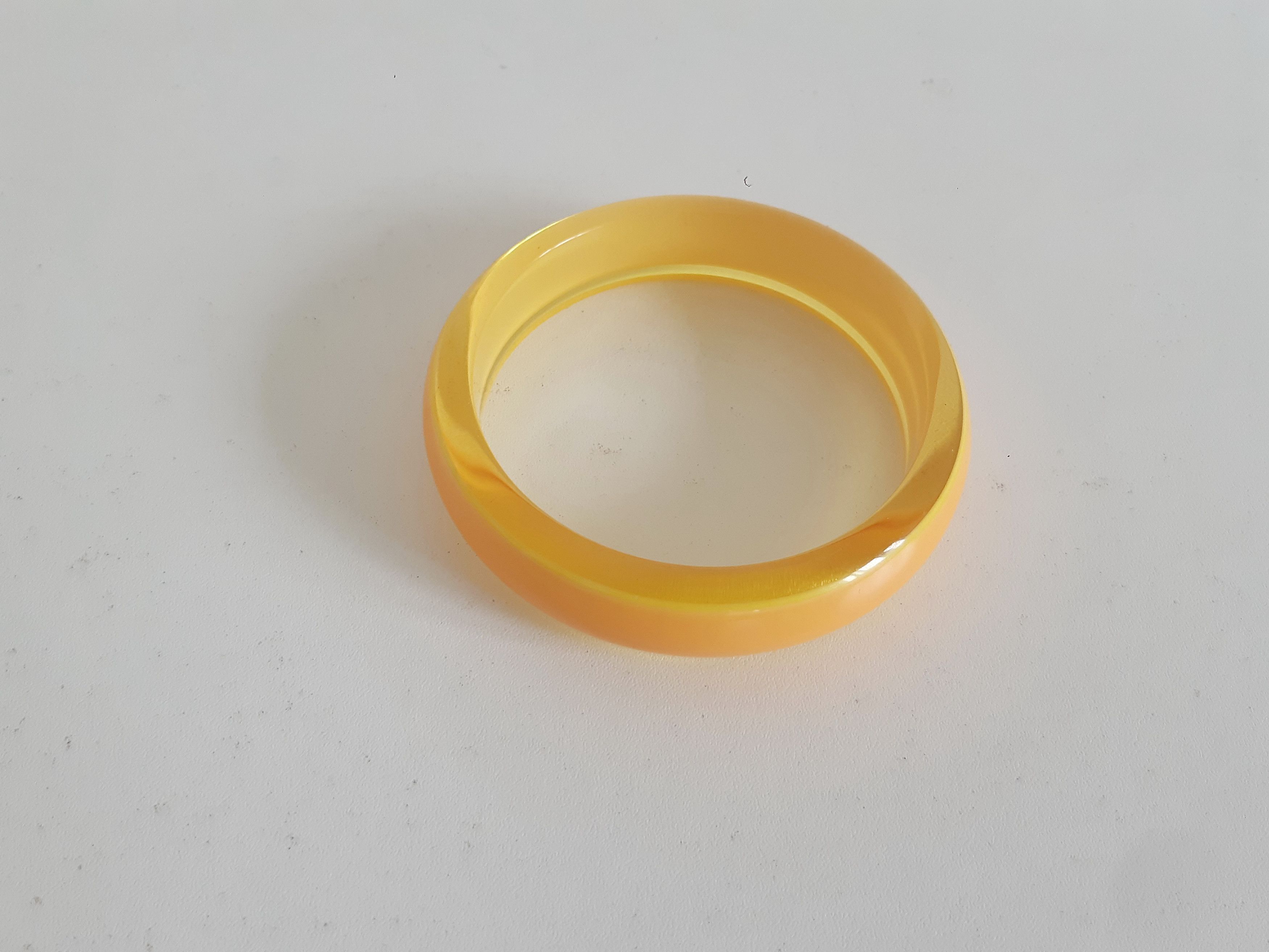 Other Vintage BAKELITE Bangl Bracelet Size ONE SIZE - 2 Thumbnail