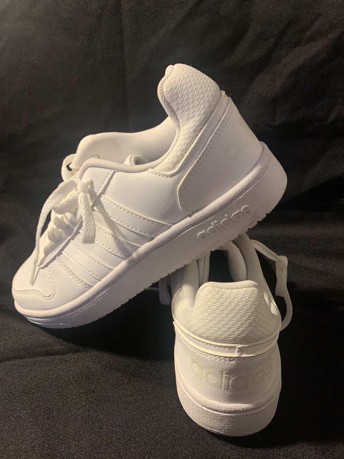 Adidas Adidas Grand Court 2.0 ladies Sz 5 cloud white Size US 5 / IT 35 - 8 Thumbnail