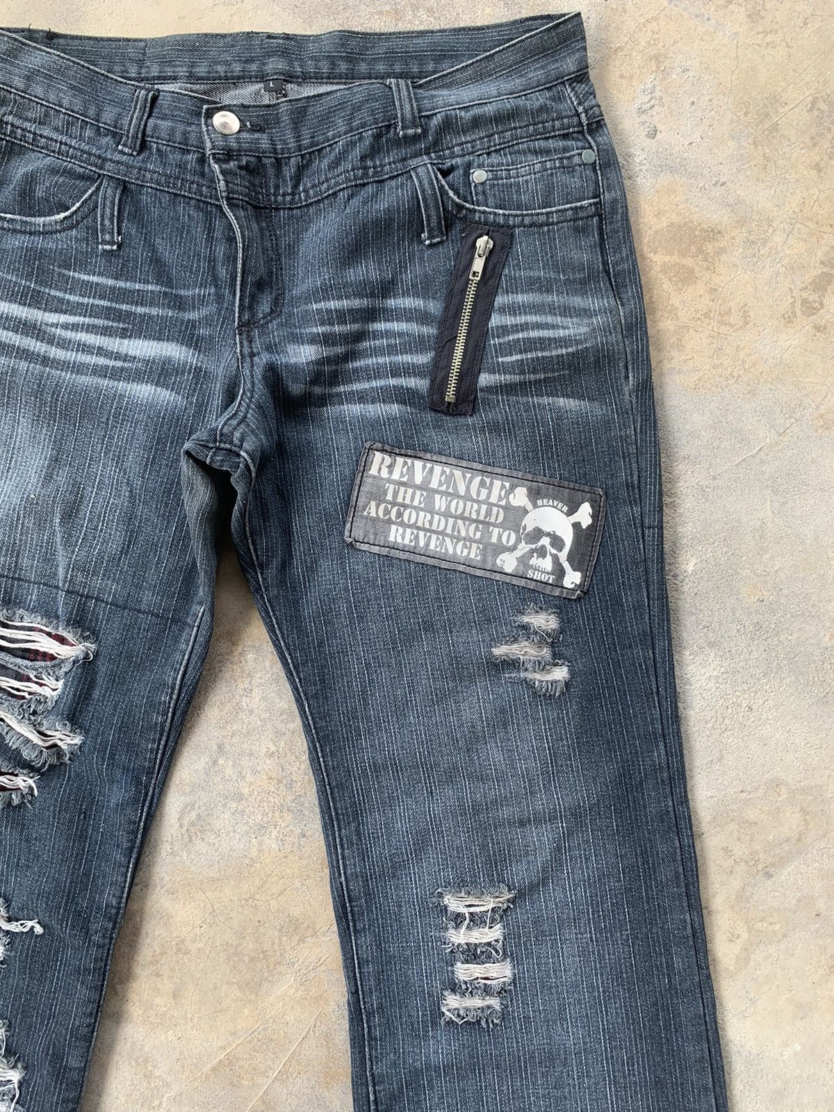 If Six Was Nine × Japanese Brand × Le Grande Bleu (L.G.B.) Rare Sex Pot Revenge Skull Punk Distressed Denim☠️🎌 Size US 33 - 5 Thumbnail