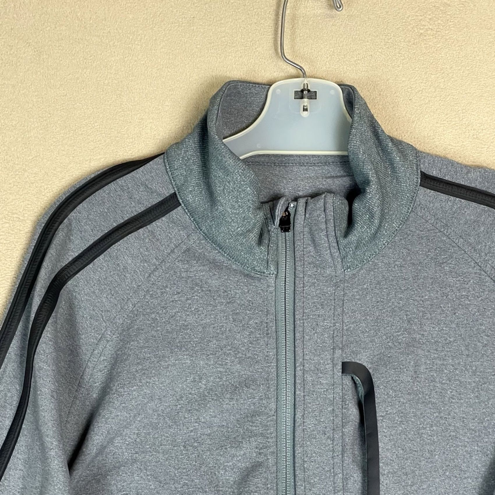 Lululemon Lululemon Jacket Mens XL Gray Kung Fu II Full Zip Athletic Mock Neck Regular Fit Size US XL / EU 56 / 4 - 2 Thumbnail