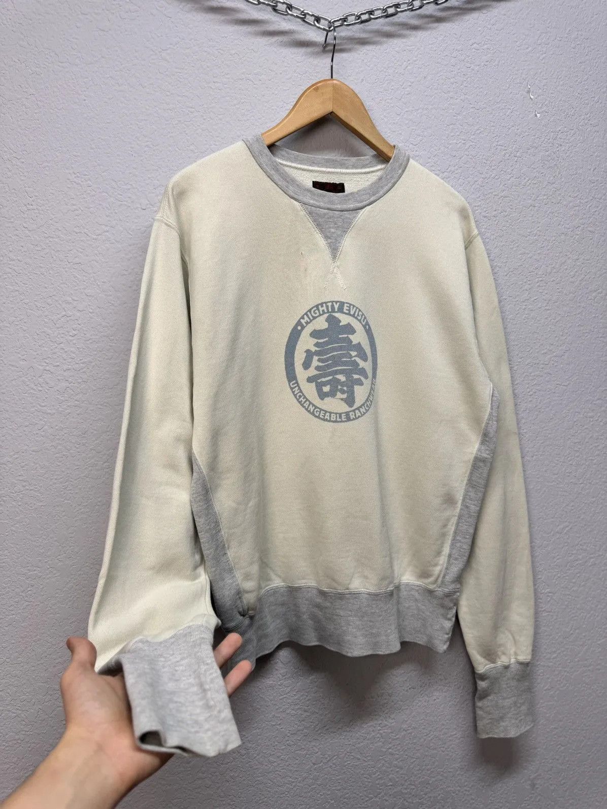 Evisu × Japanese Brand × Vintage Vintage Evisu Sweatshirt Y2K Style Faded Effect Big Logo Size US M / EU 48-50 / 2 - 6 Thumbnail