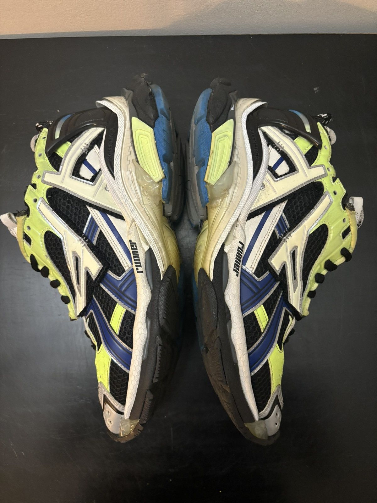 Balenciaga Balenciaga Runner Green Blue Black Grey Size US 10 / EU 43 - 4 Thumbnail