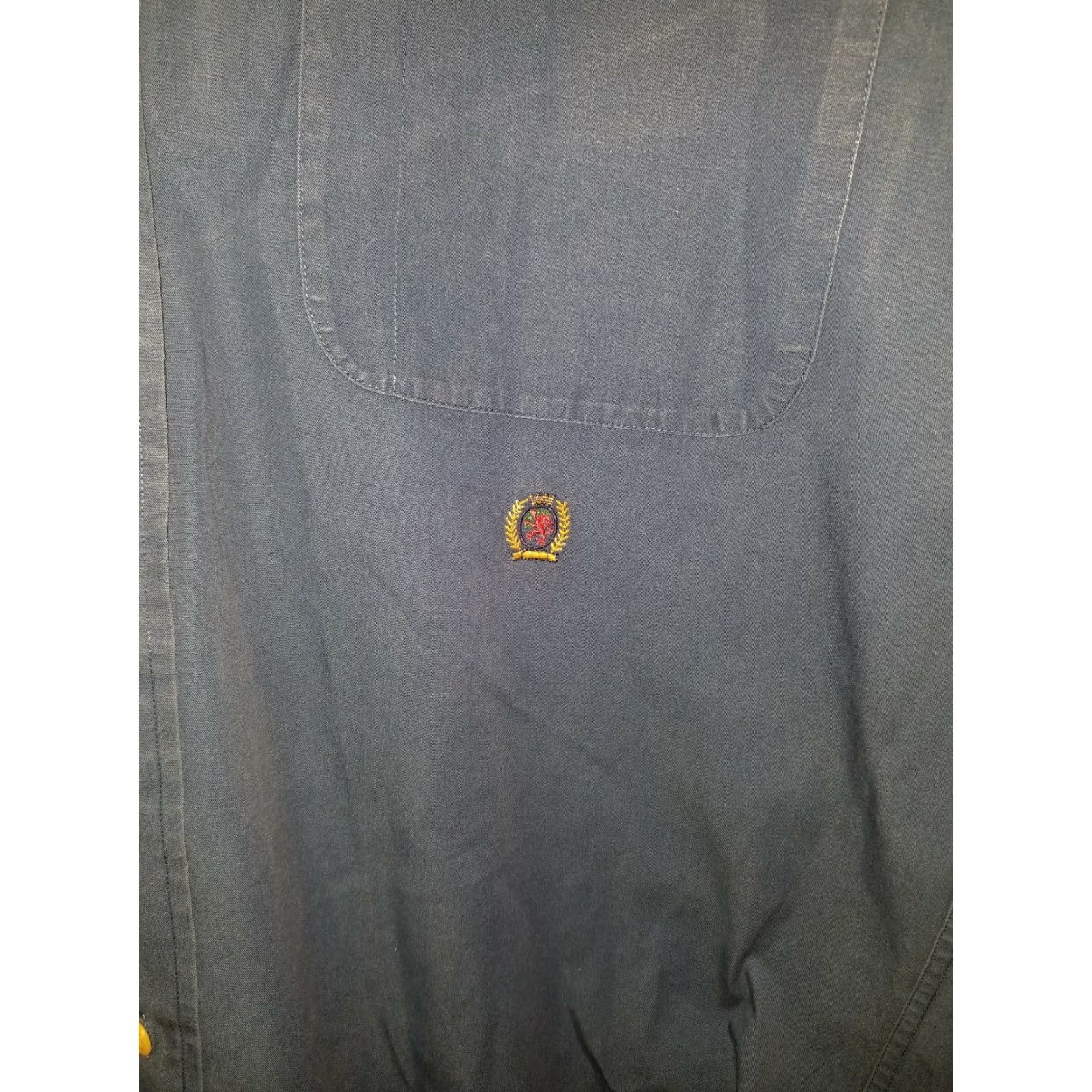 Tommy Hilfiger Vintage Tommy Hilfiger Solid Blue Button-Down Shirt Mens M 90s Casual Cotton Regular Long Sleeve Collared with Pockets Mens Size US M / EU 48-50 / 2 - 3 Thumbnail