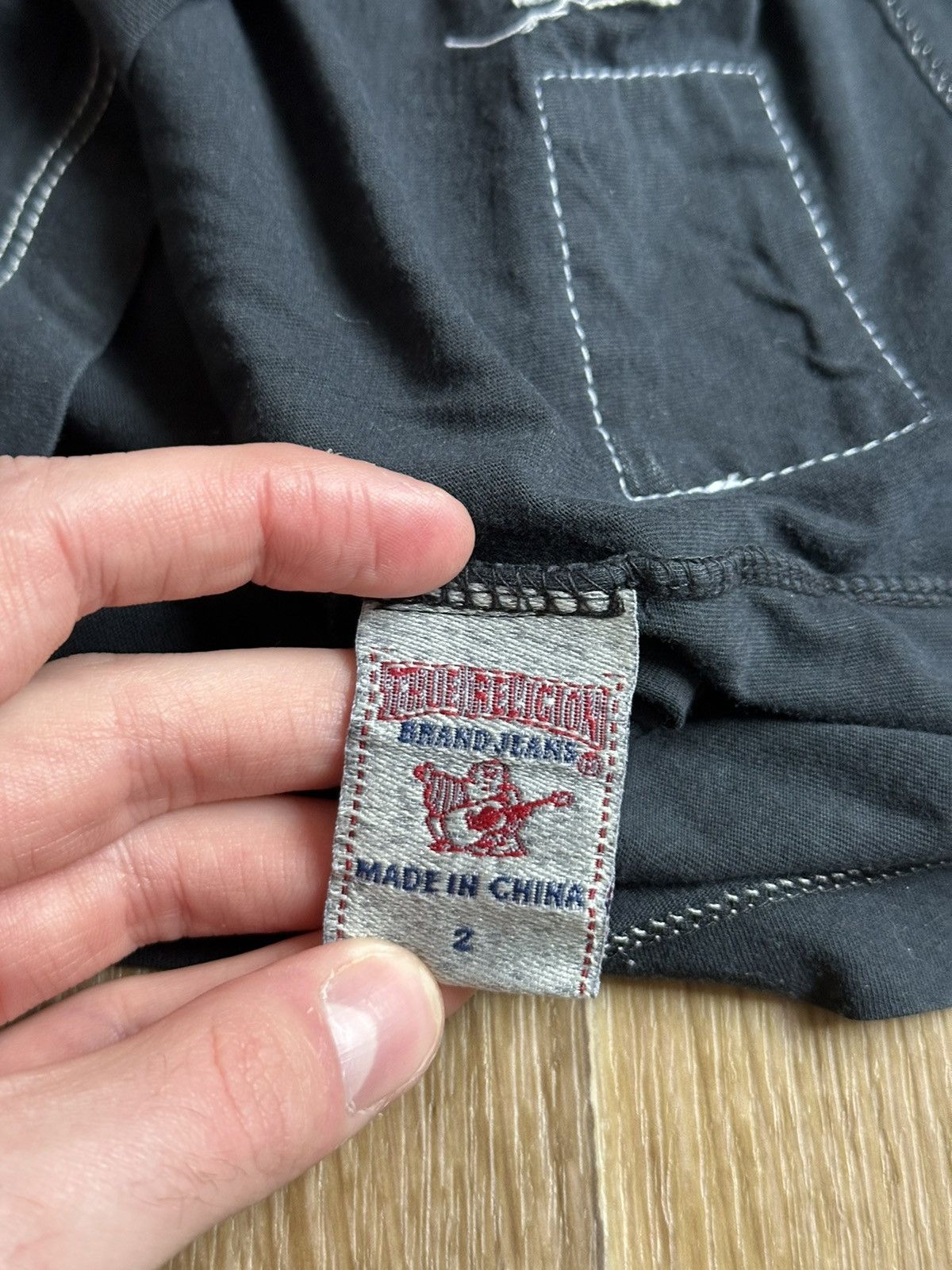 True Religion True Religion Distressed Tee Size 2 Size XS / US 0-2 / IT 36-38 - 6 Thumbnail