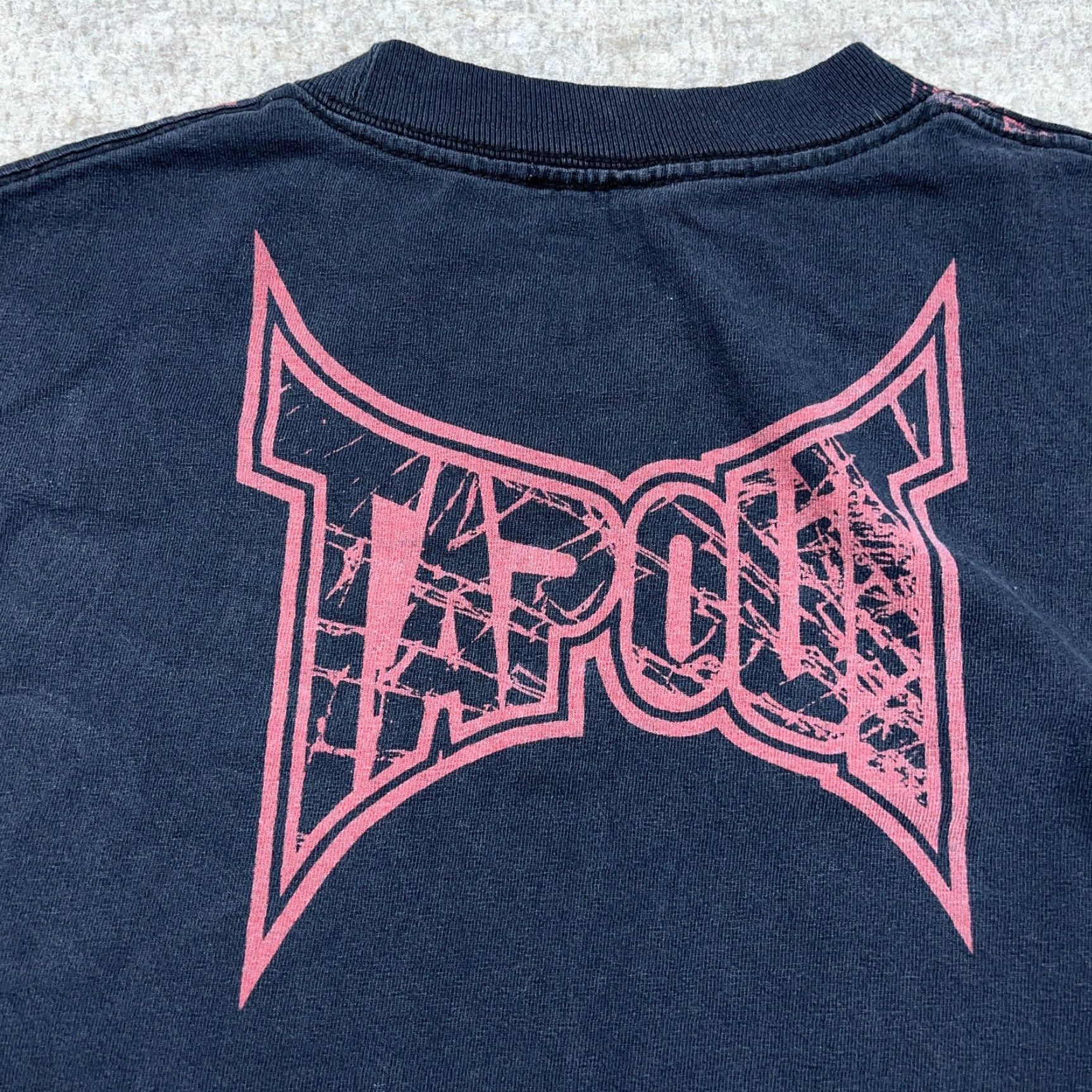 Tapout VINTAGE Tapout Shirt Men L Black AOP Graphic Print Skull USA 90s Punk Gothic Motorcycle All Over Shirt Mens Size US L / EU 52-54 / 3 - 6 Thumbnail
