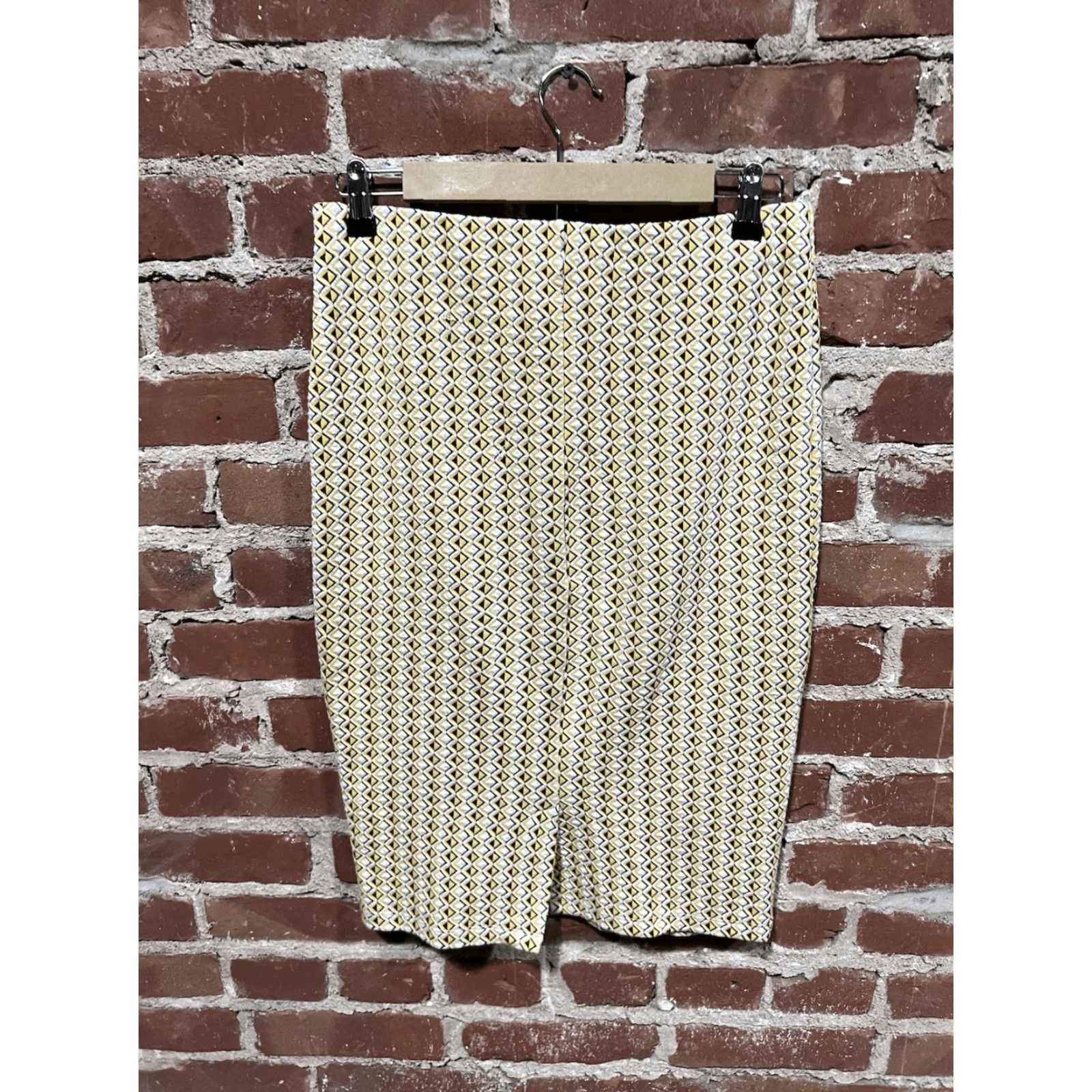 Zara Zara Trafaluc Womens Yellow Abstract Pull On A-line Skirt Knit L Size Knee Length Size 36" / US 14 / IT 50 - 2 Thumbnail
