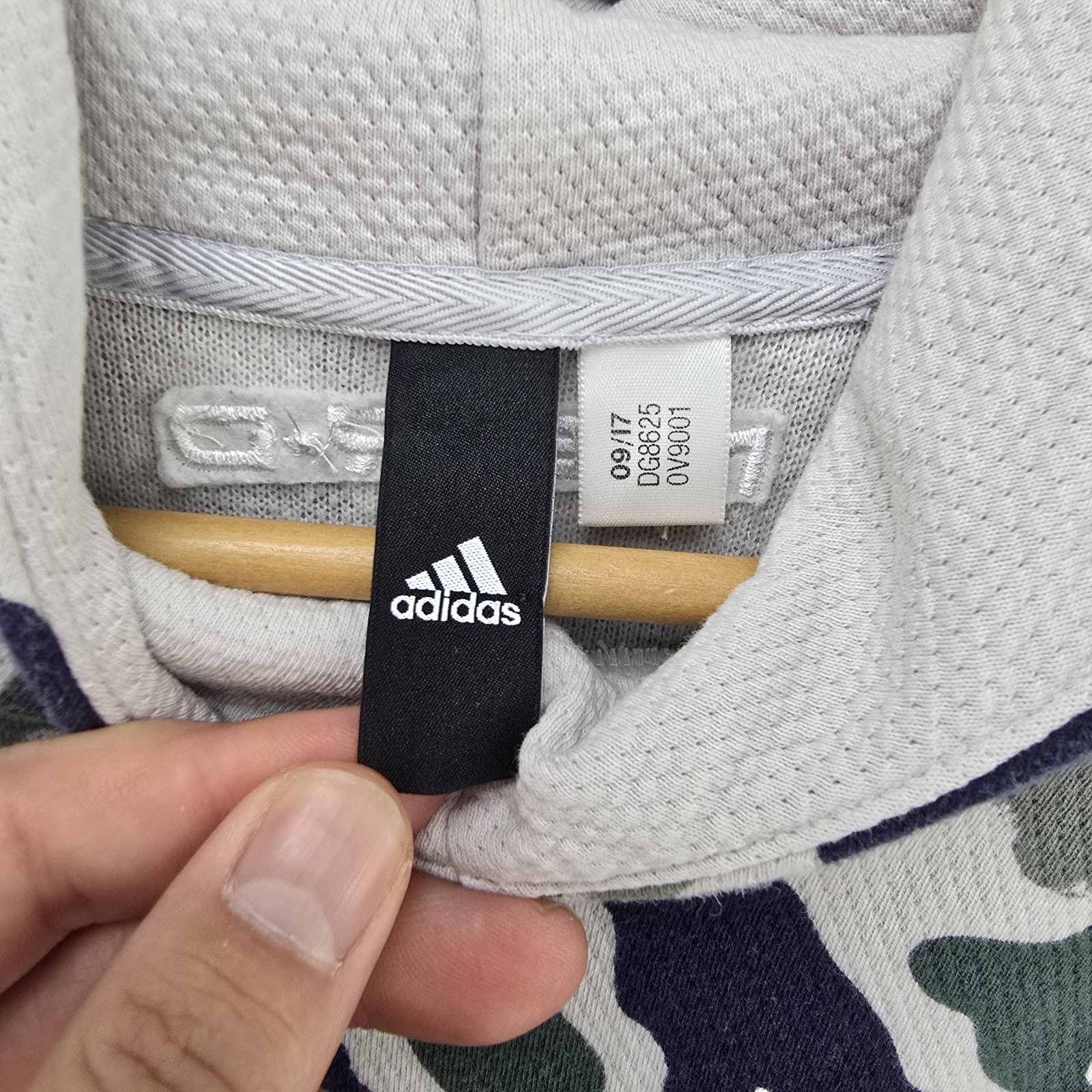 Adidas Adidas N.E.R.D. Champ Hoodie Medium Camo Pharrell Williams Size US M / EU 48-50 / 2 - 5 Thumbnail